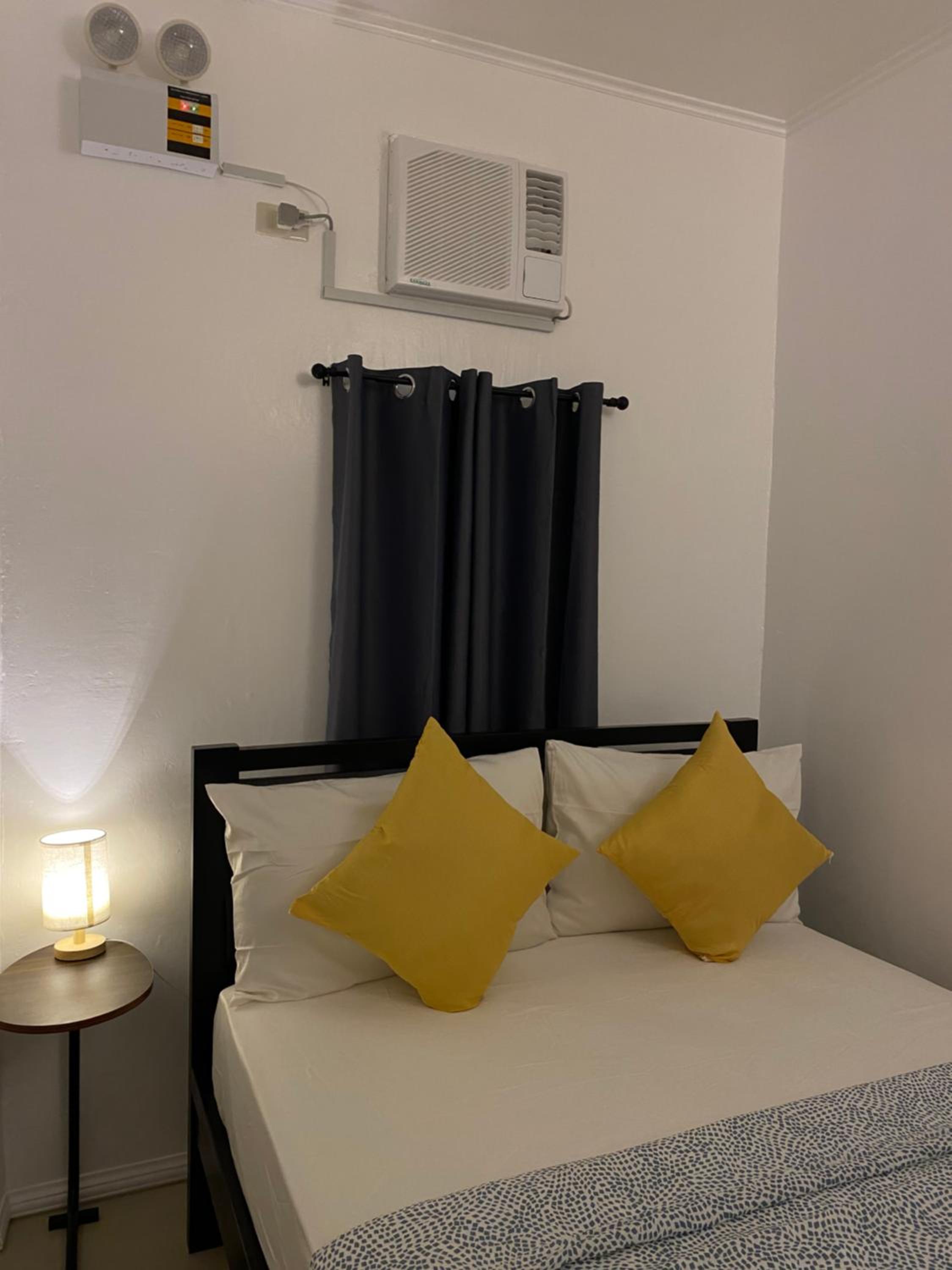 Double Room with Patio - Photo 2