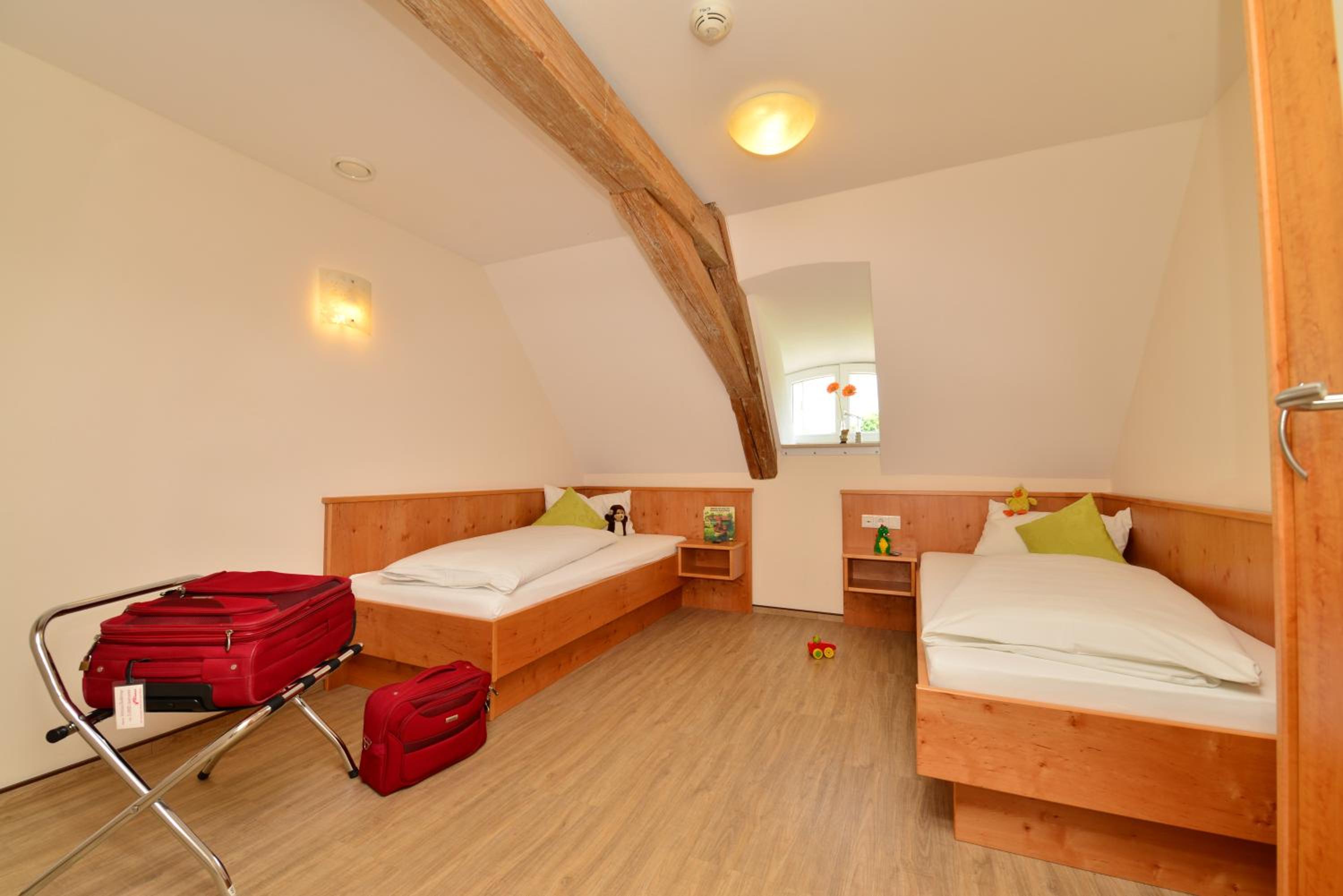 Two-Bedroom Suite (4 Adults) - Photo 2