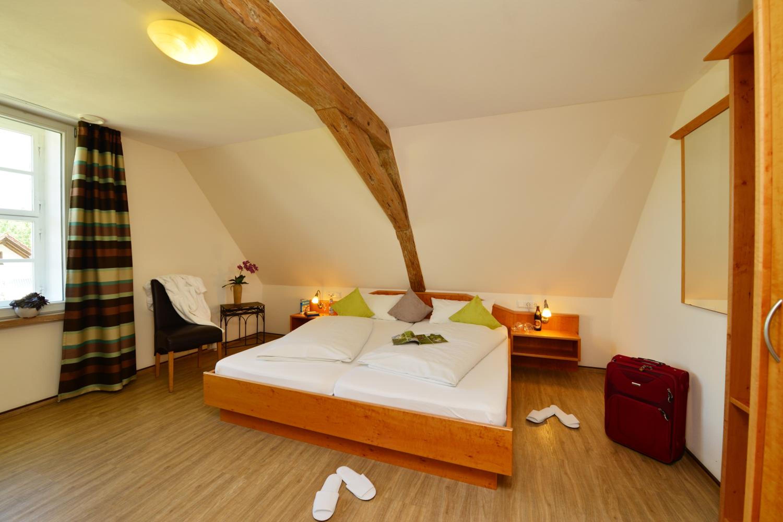 Two-Bedroom Suite (4 Adults) - Photo 1