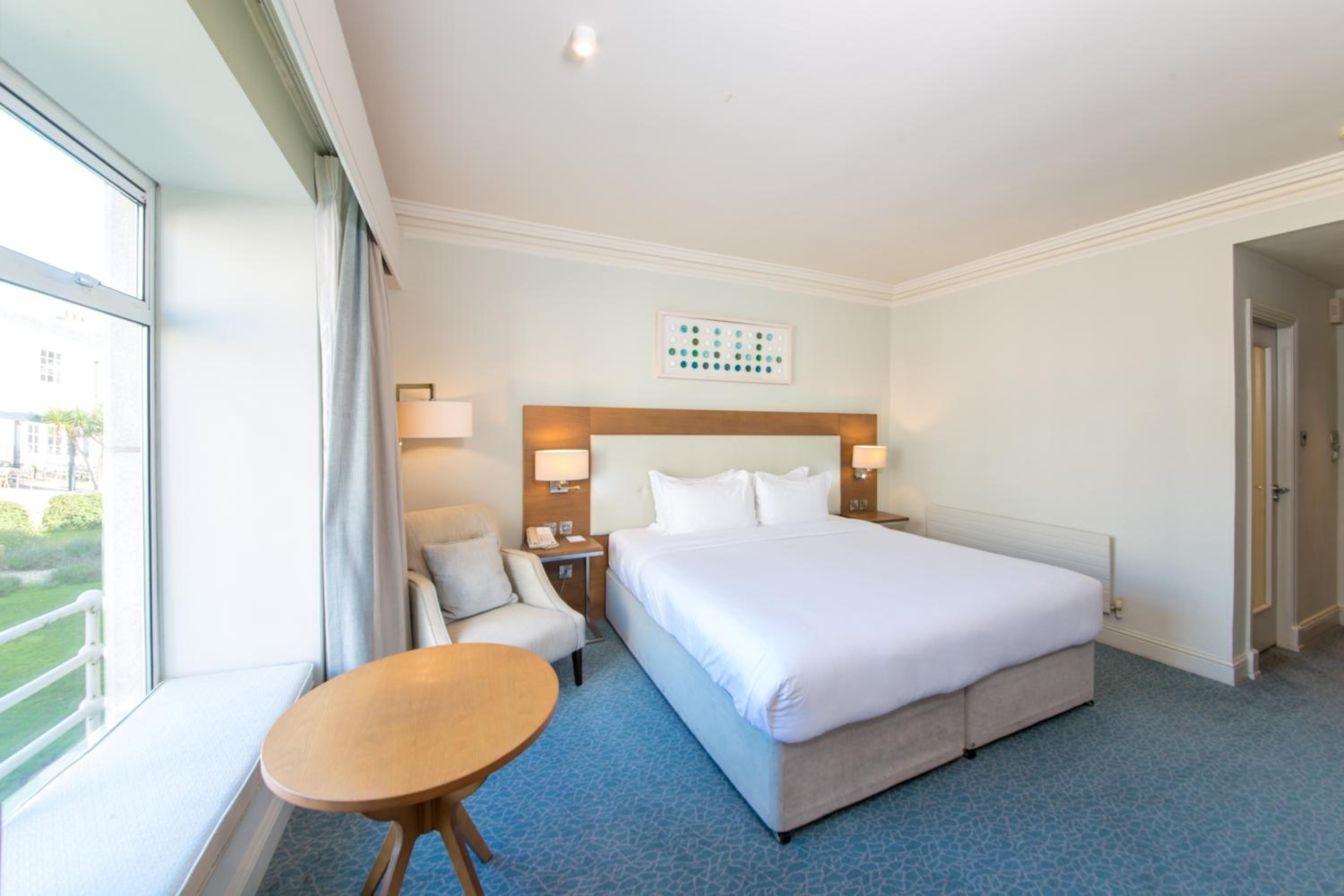 Classic Double Room thumbnail 5