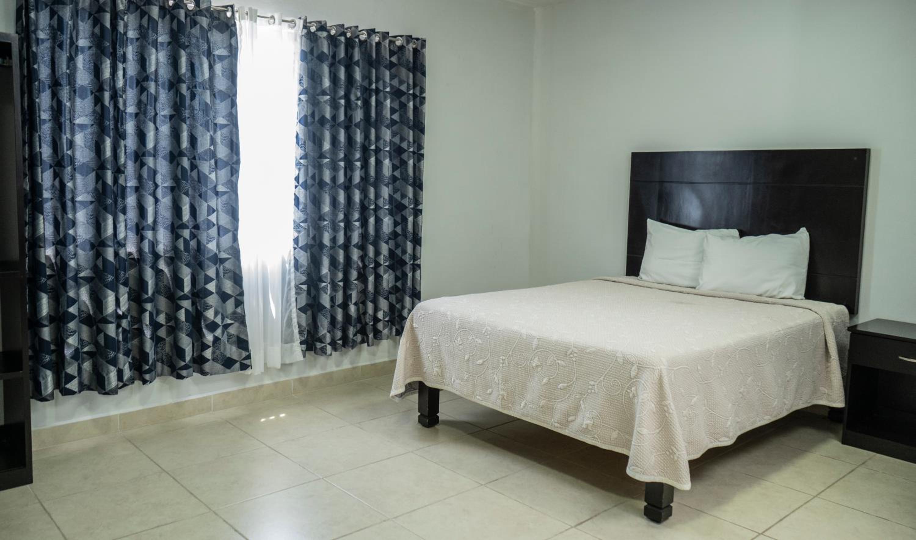 Deluxe Queen Room photo 1