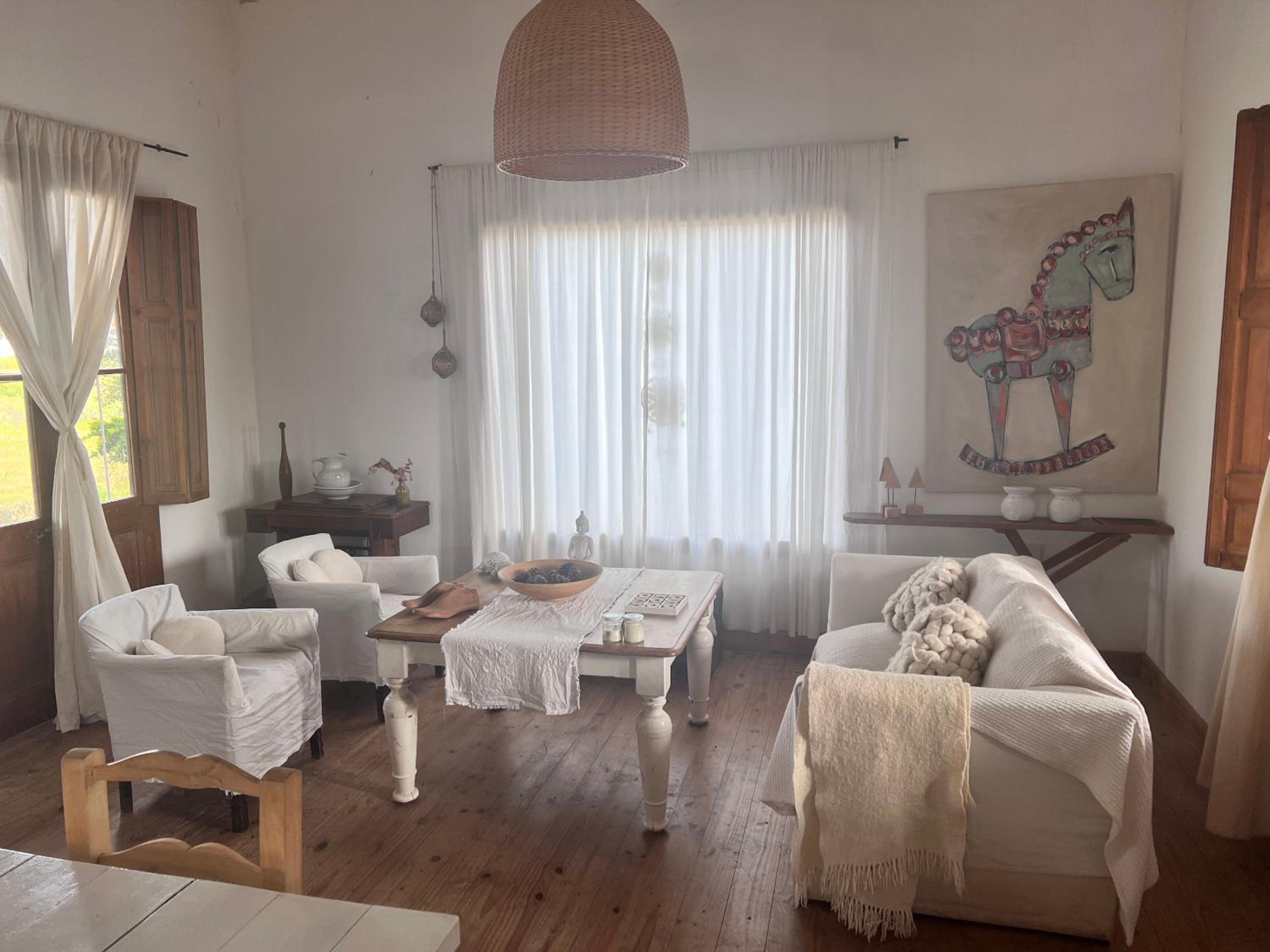 Four-Bedroom House photo 1