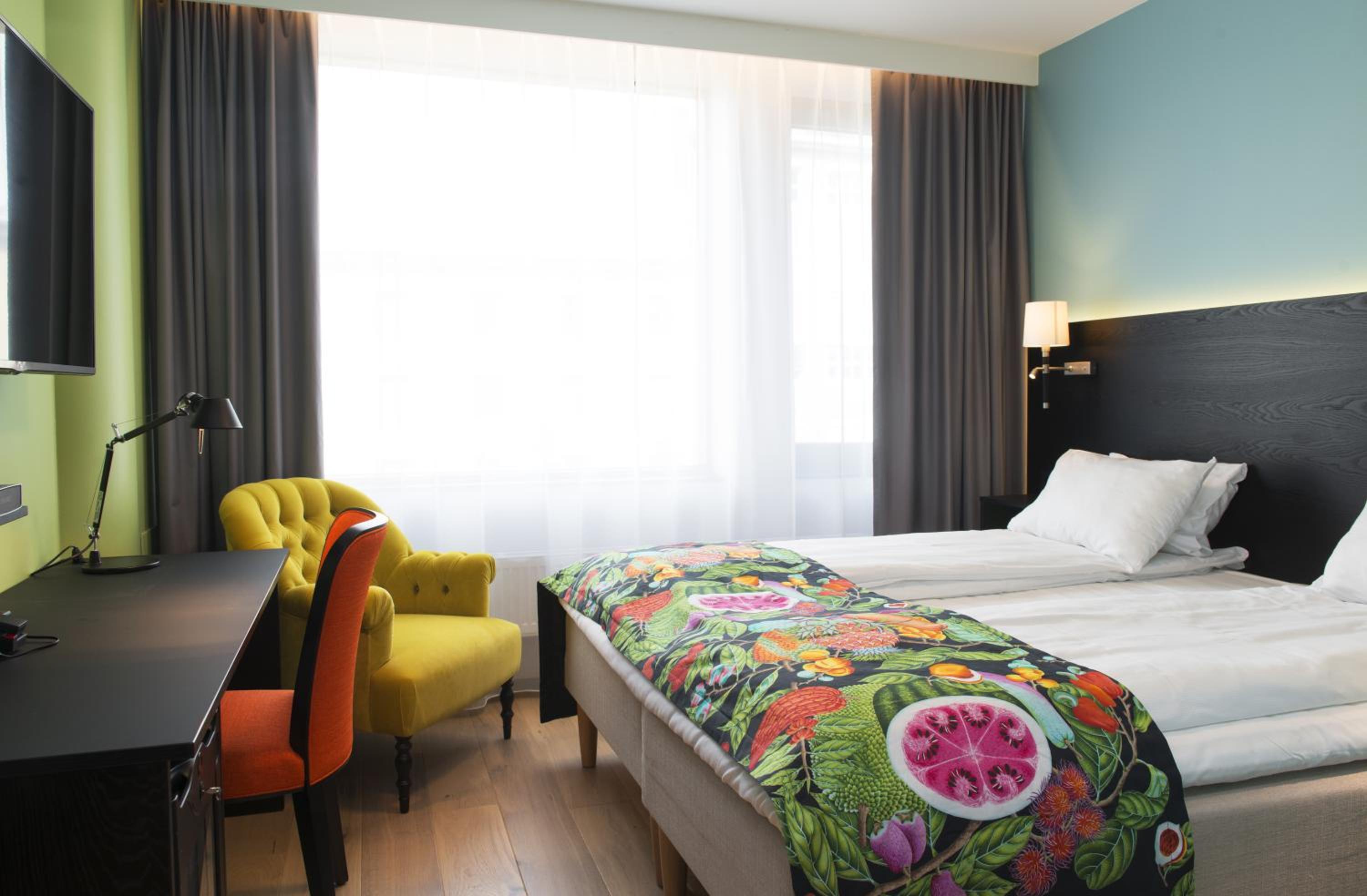 Standard Twin Room - Photo 1