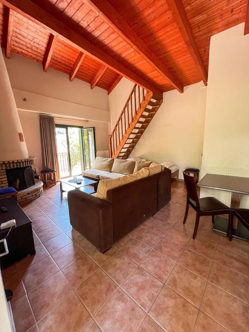 Quadruple Room with Mountain View - Photo 1