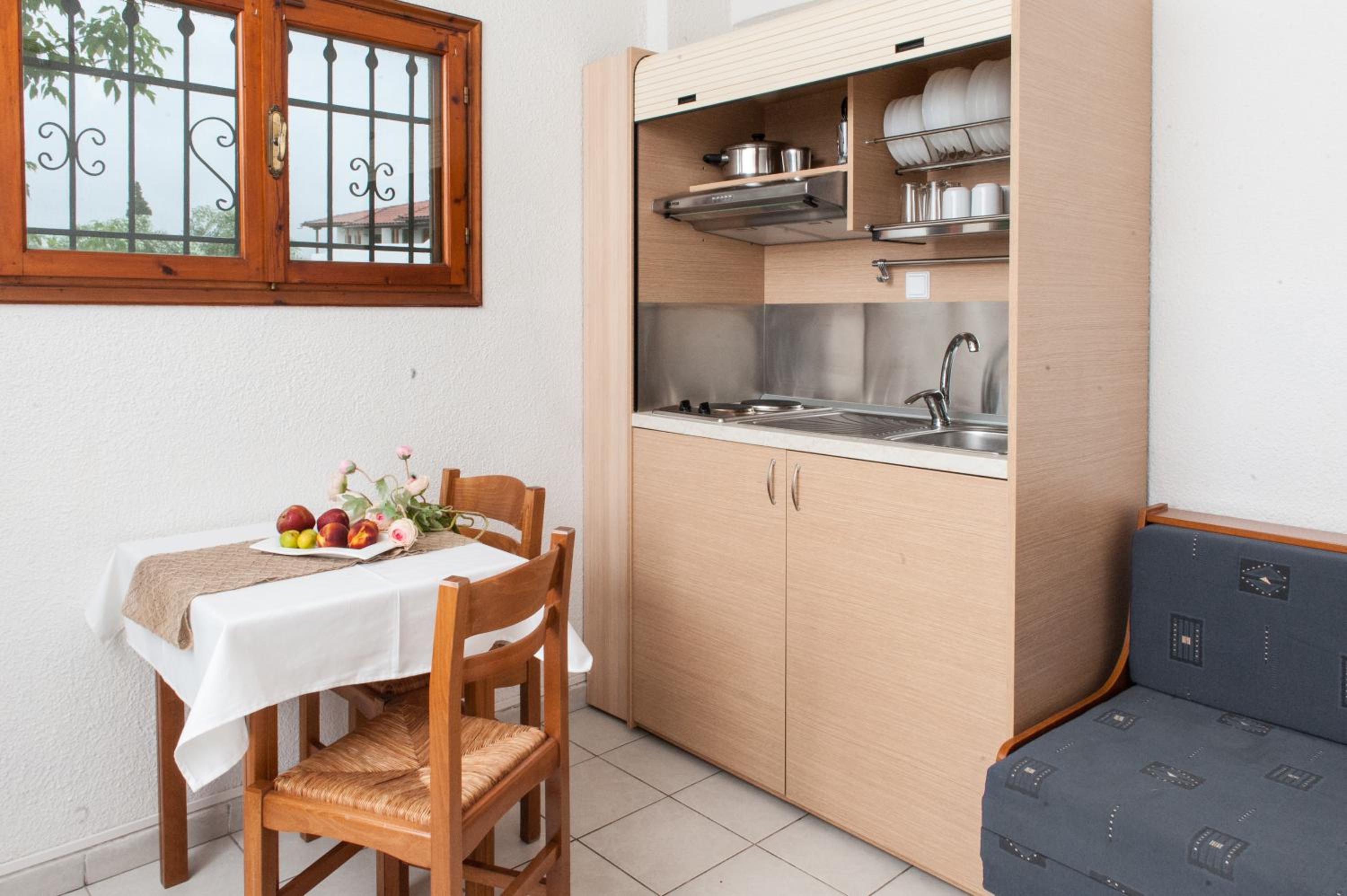 Superior Apartment with Side Sea View  - Photo 3