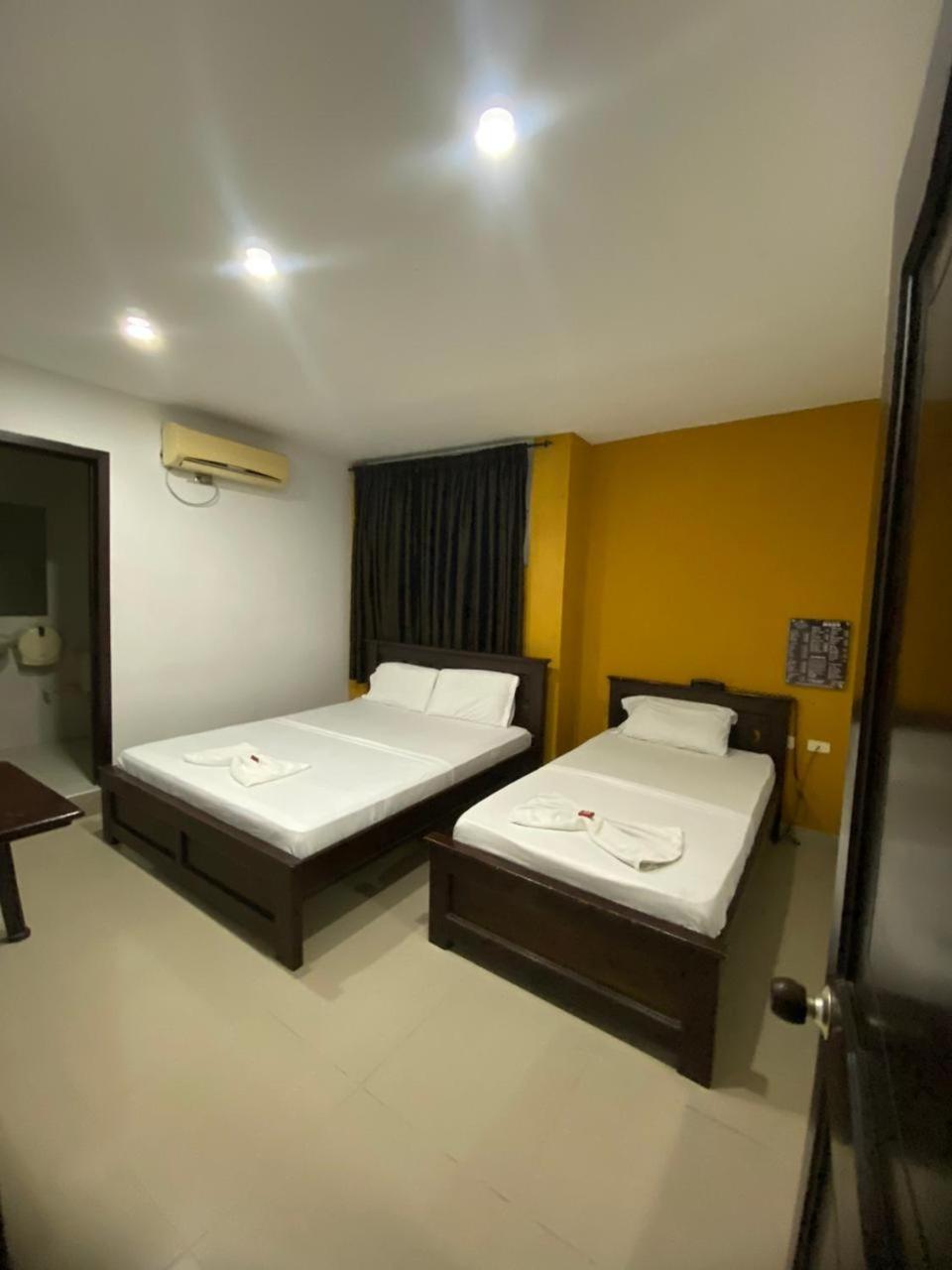 Twin Room photo 2