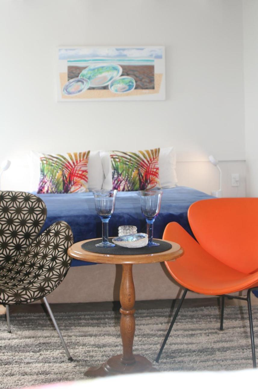 Family Room with Sea View 1 - Photo 1