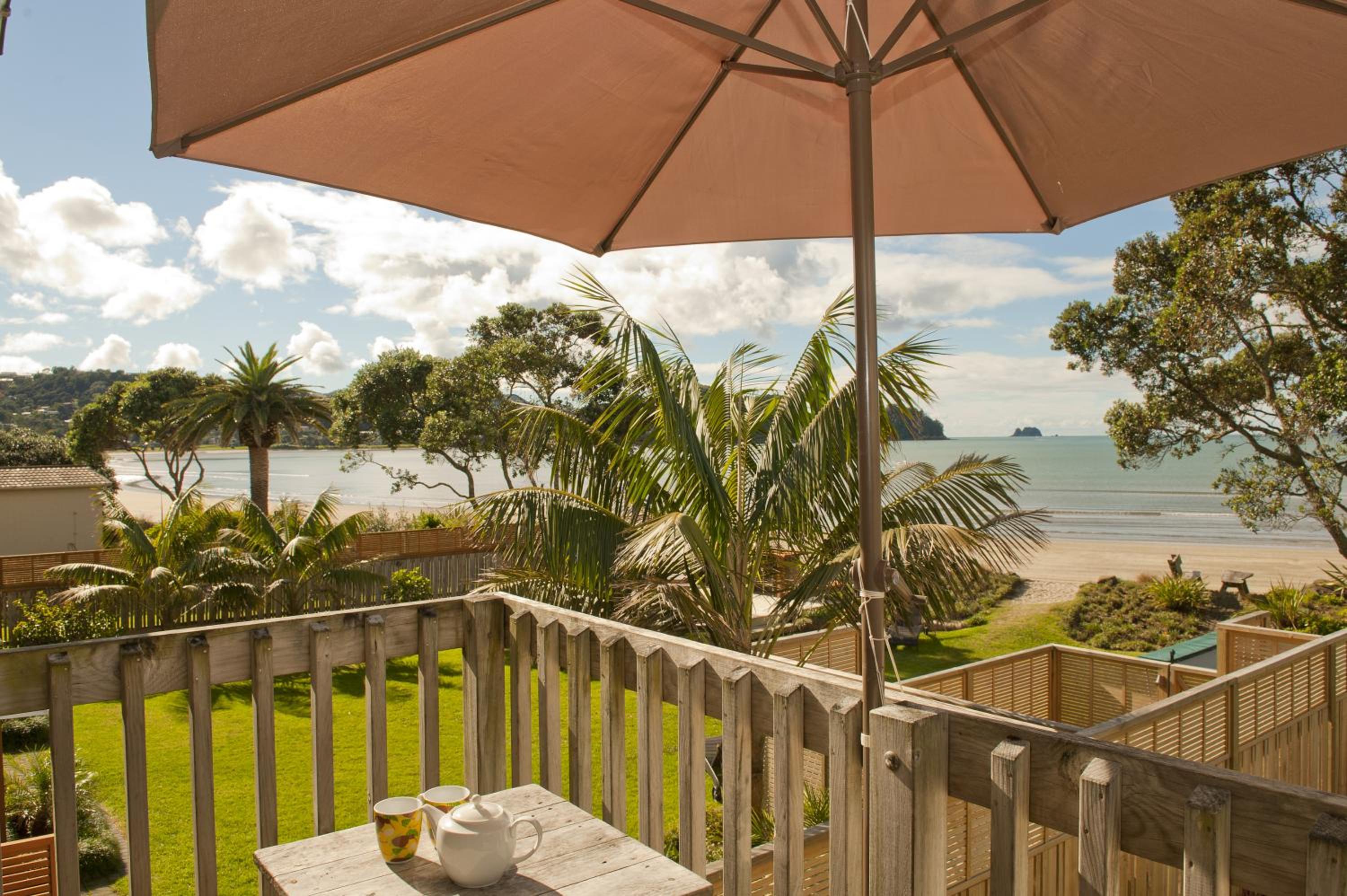 King One-Bedroom Apartment - Beachfront  photo 3