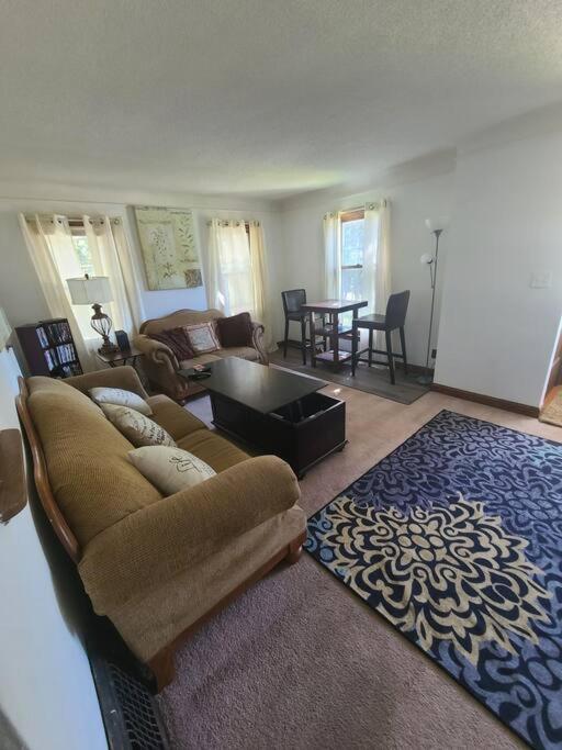 Four-Bedroom House photo 1
