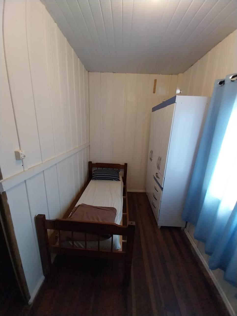 Seven-Bedroom House photo 3