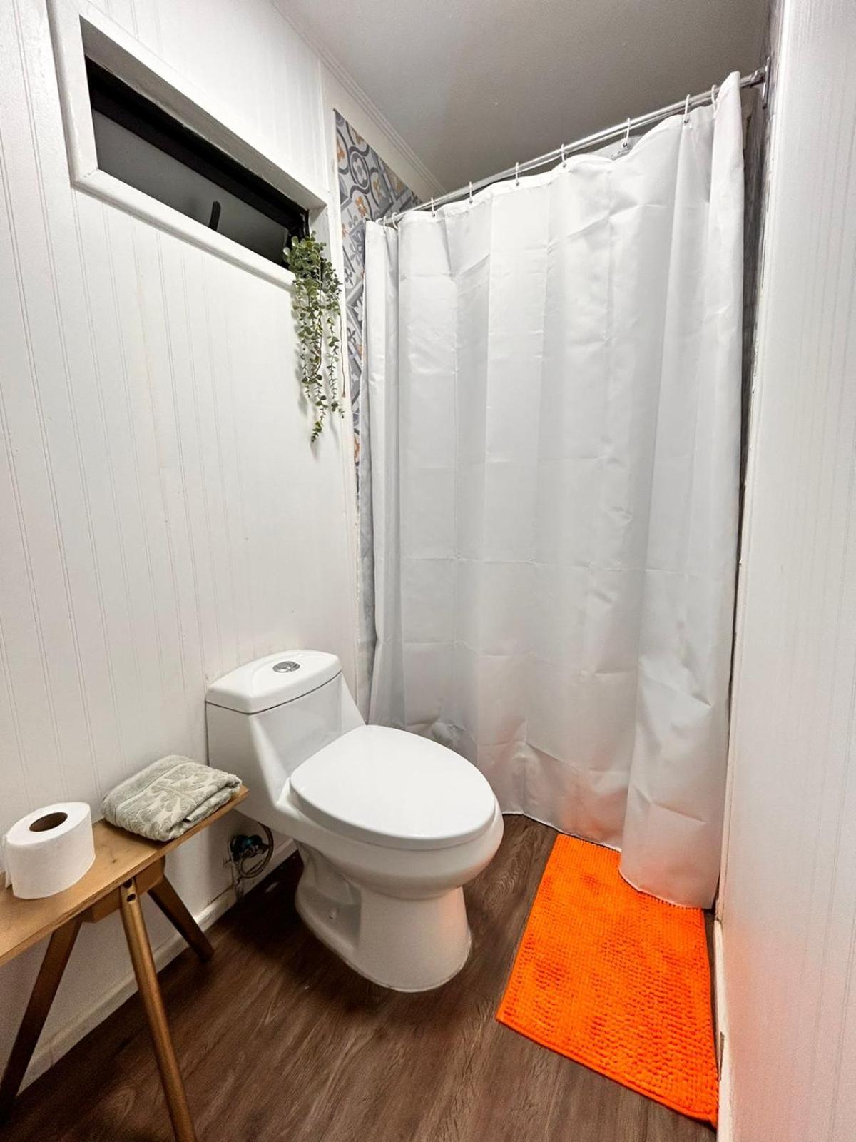 One-Bedroom House photo 3