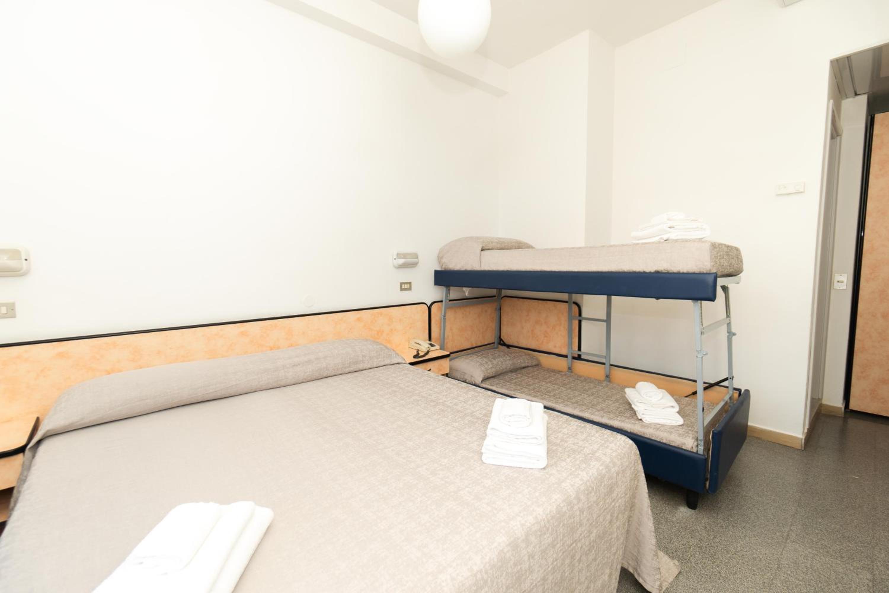 Quadruple Room photo 1