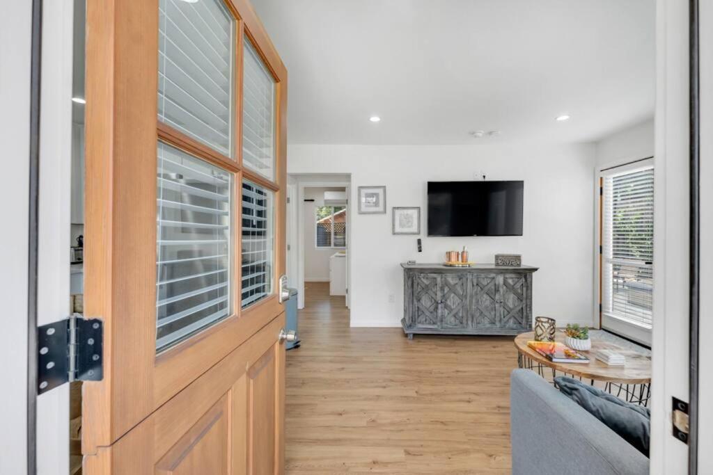 Two-Bedroom House photo 1