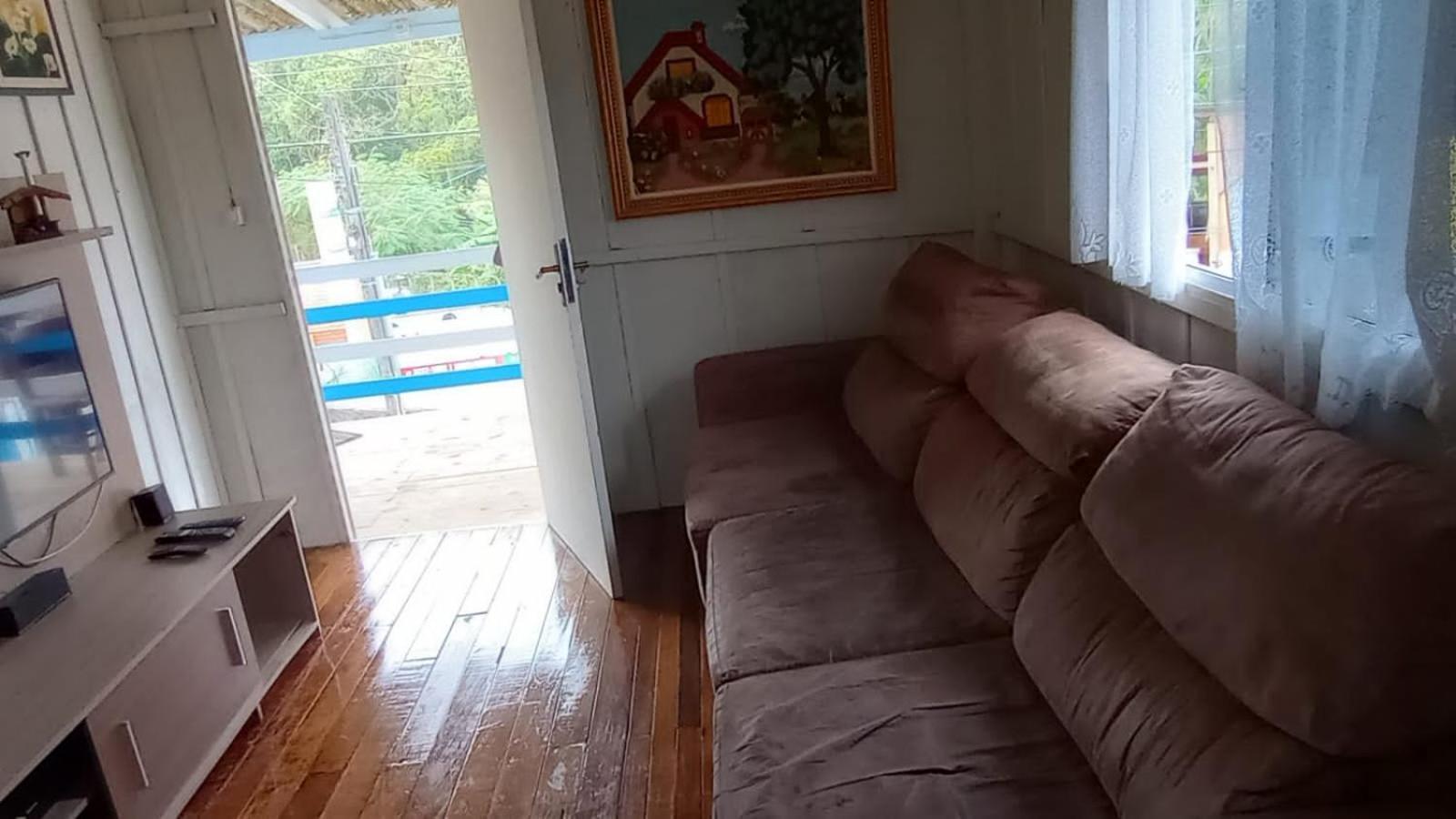 One-Bedroom House photo 1
