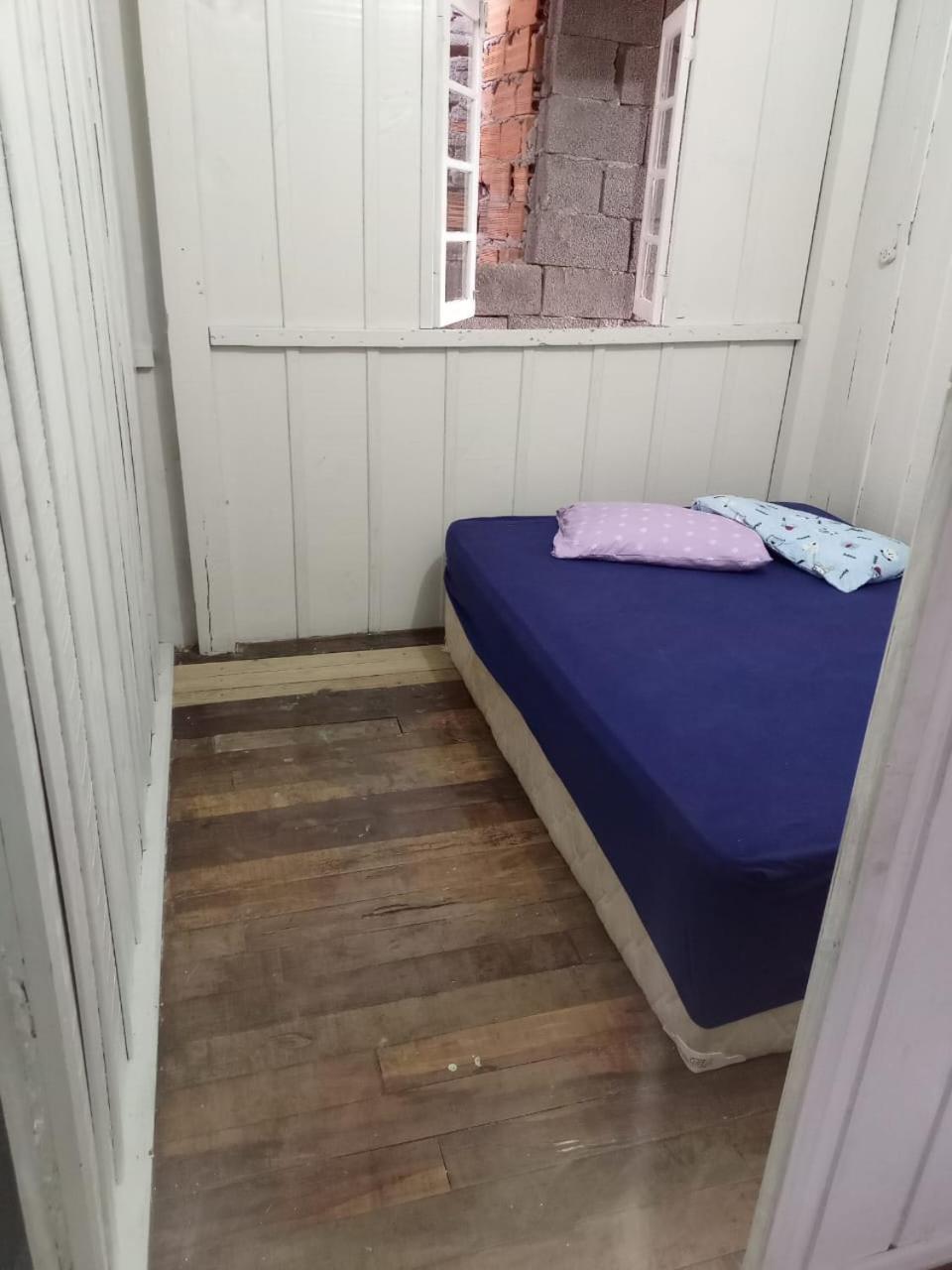 One-Bedroom House photo 2