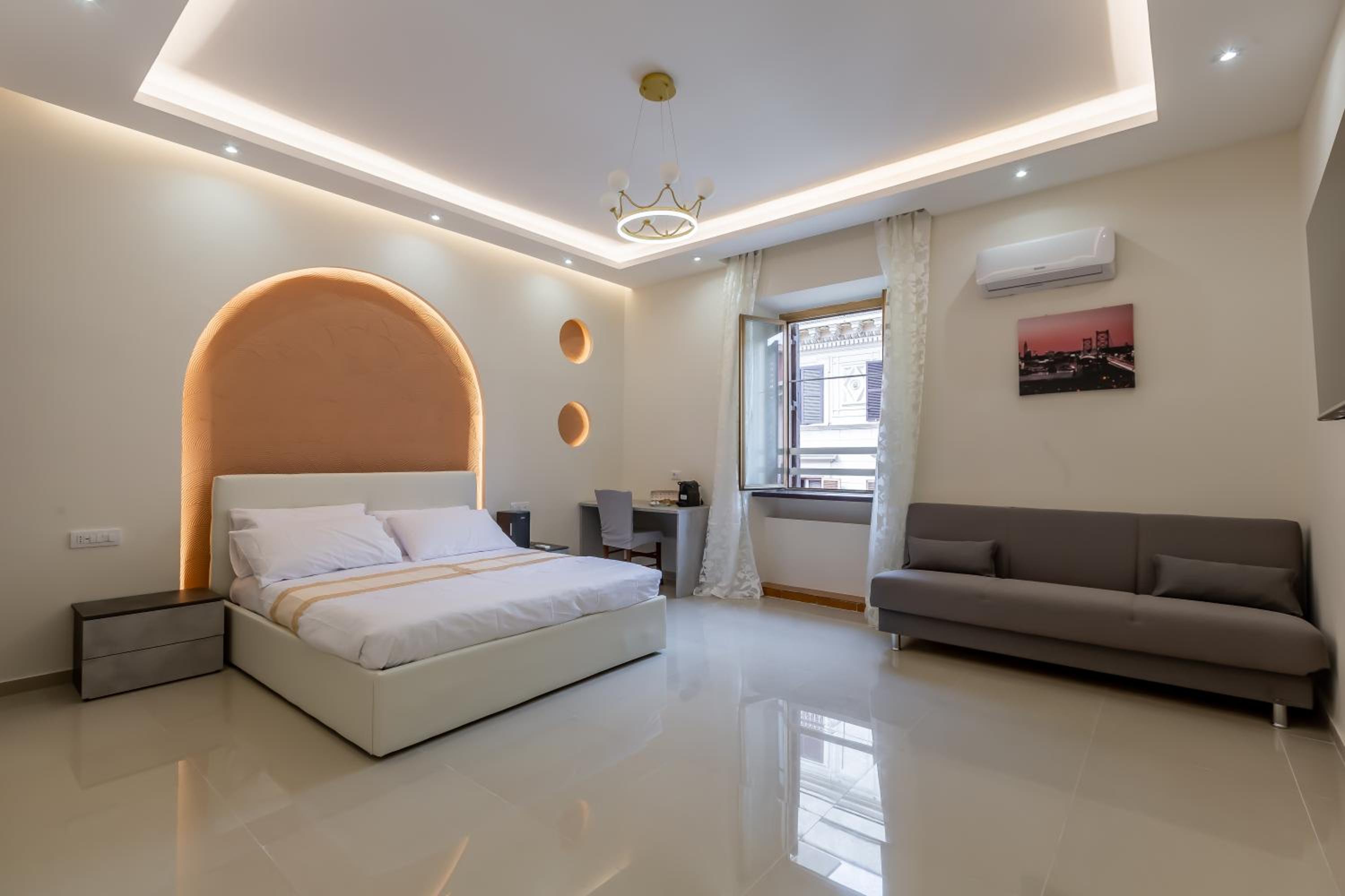 Luxury Triple Room