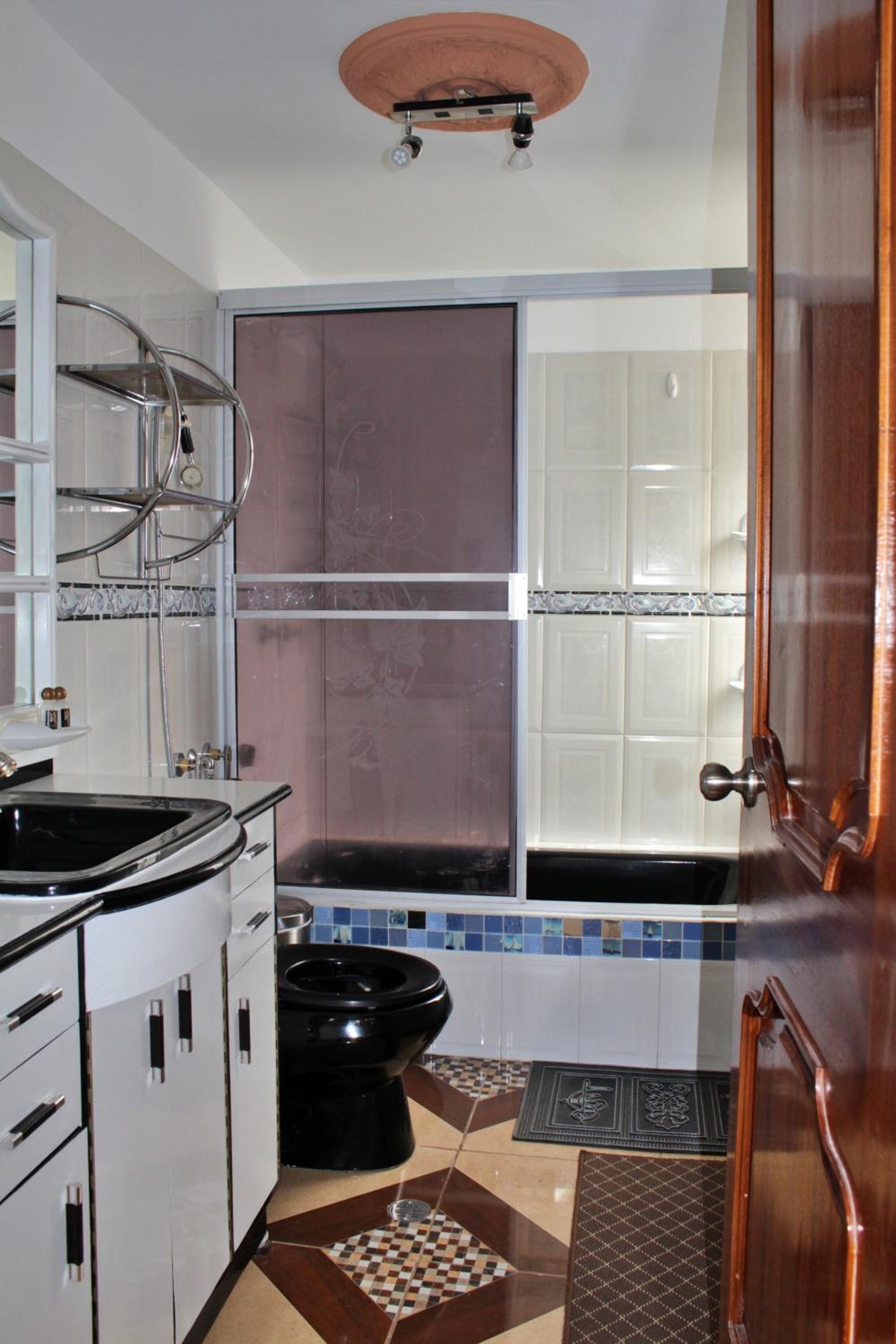 Standard Double Room with Shared Bathroom