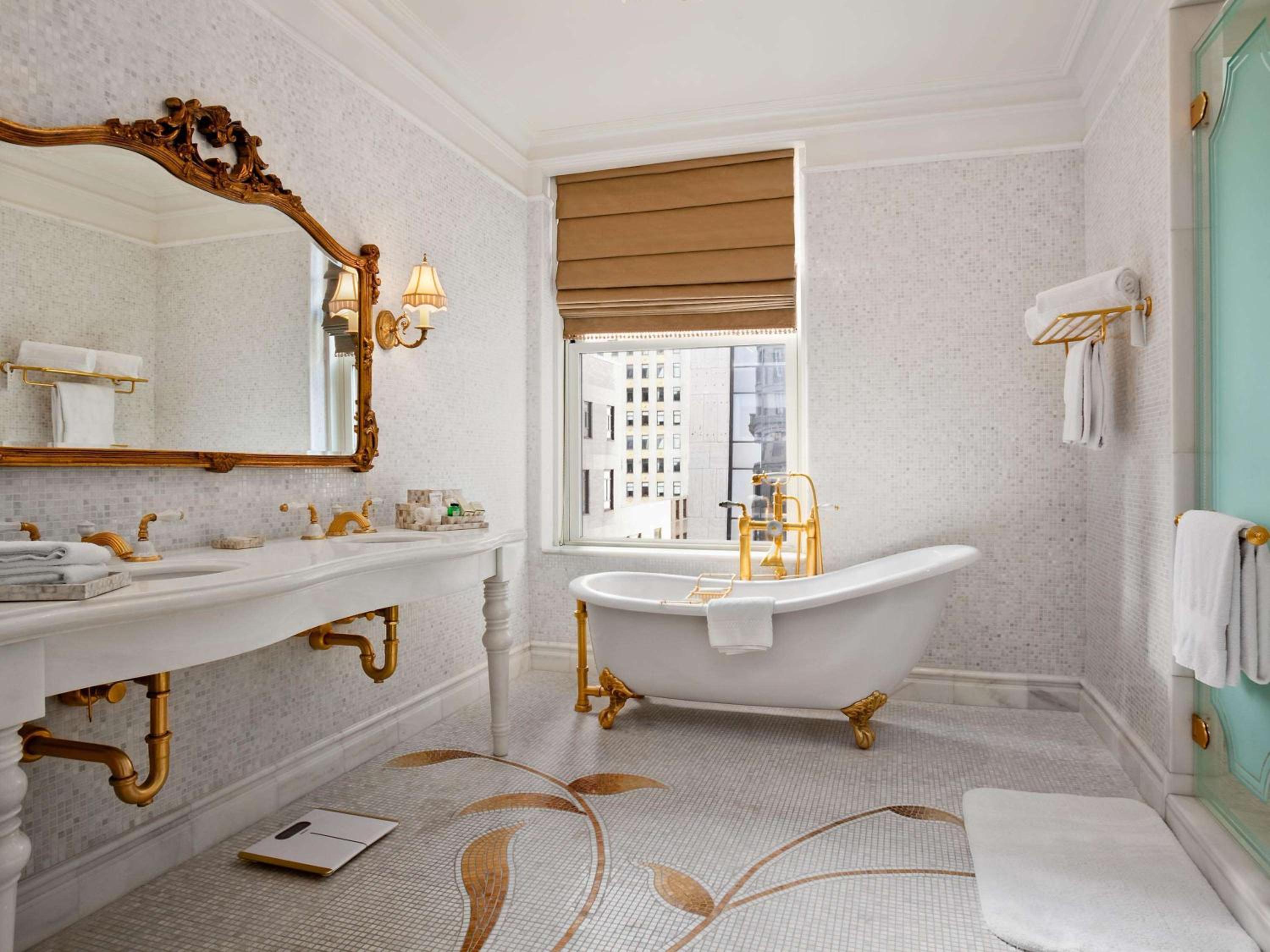 Pulitzer King Suite with Butler