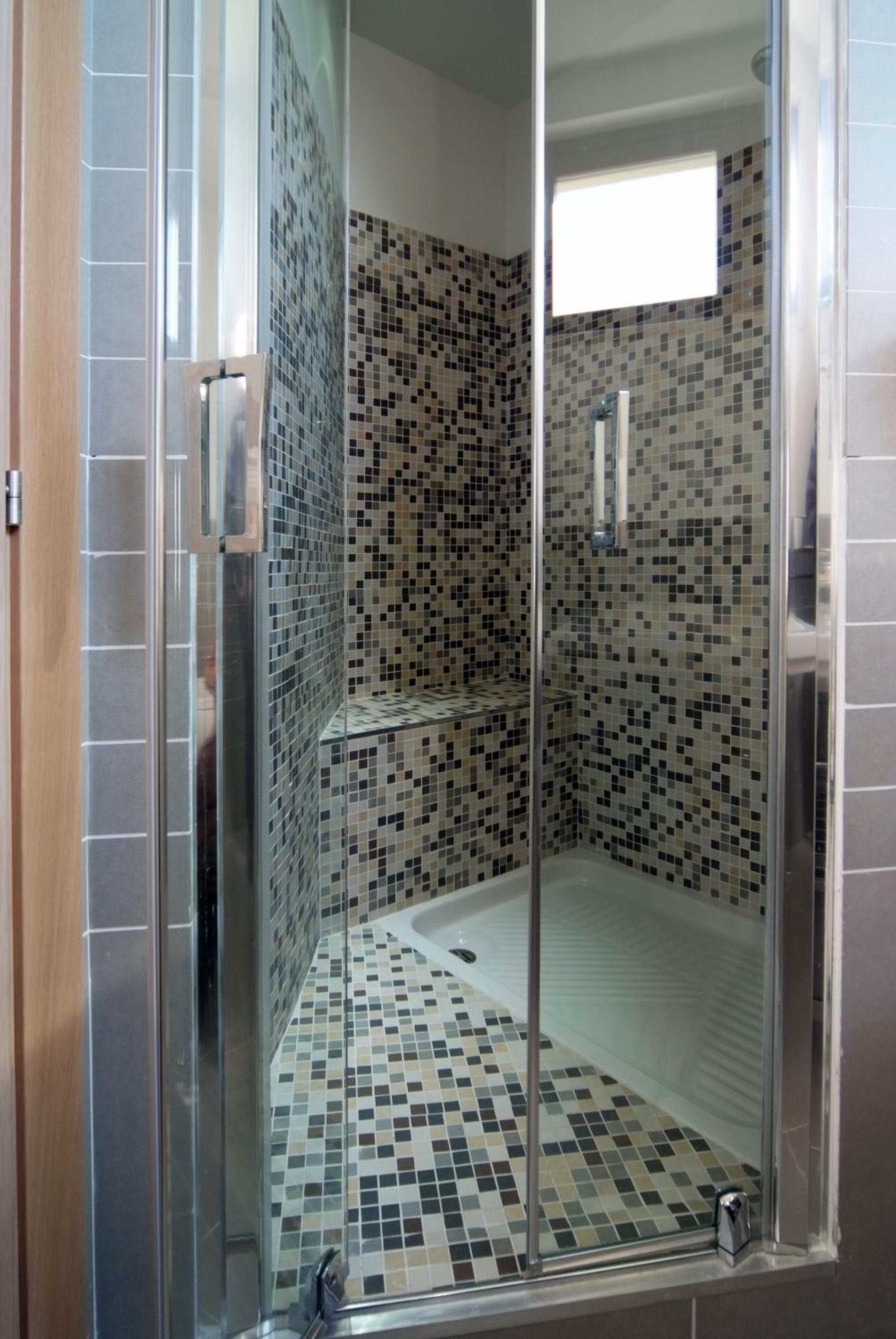 Quadruple Room - Photo 10
