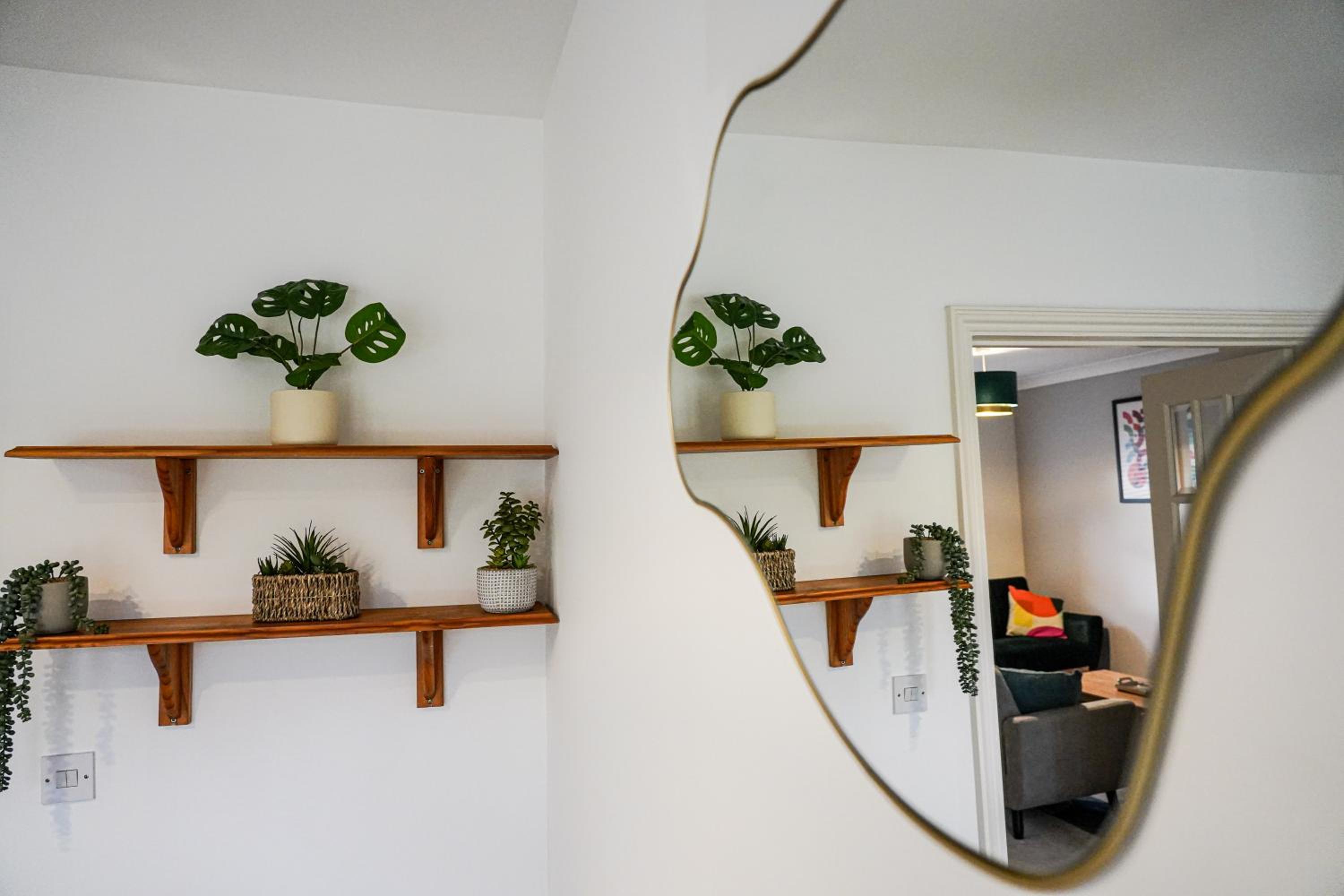 Three-Bedroom Apartment photo 3