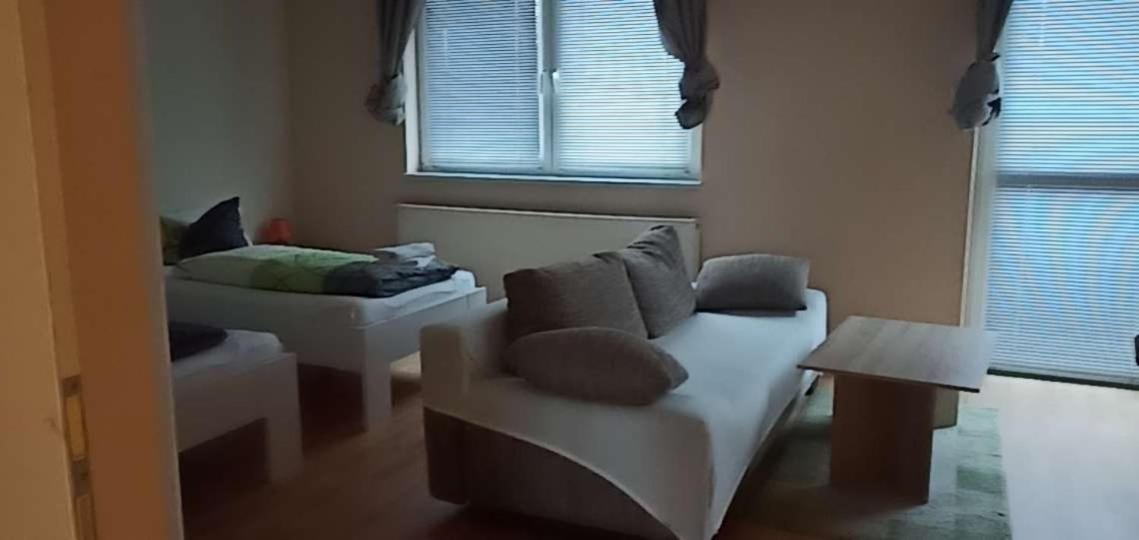 Apartment - Ground Floor photo 2