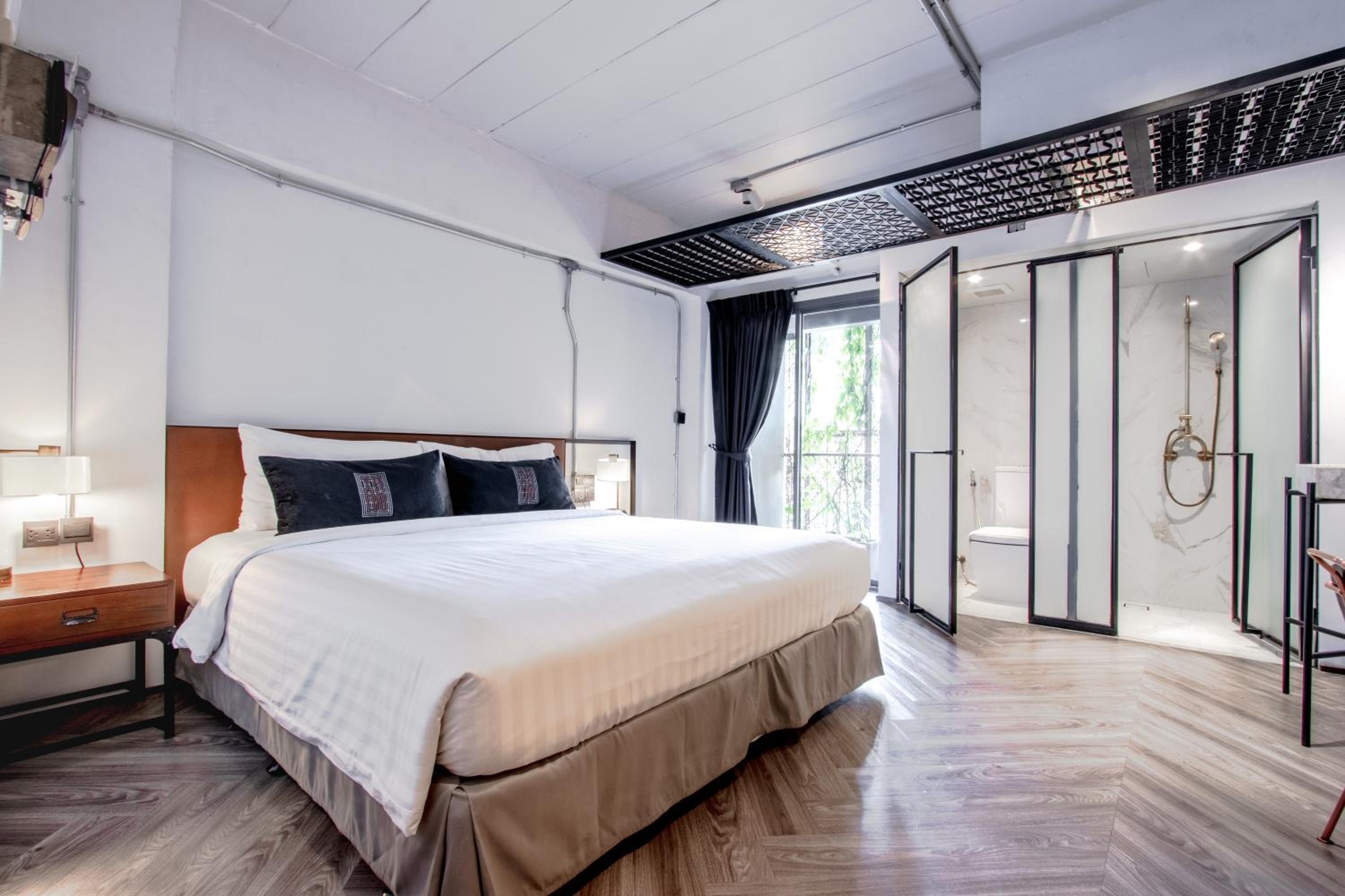 Standard Double Room photo 3