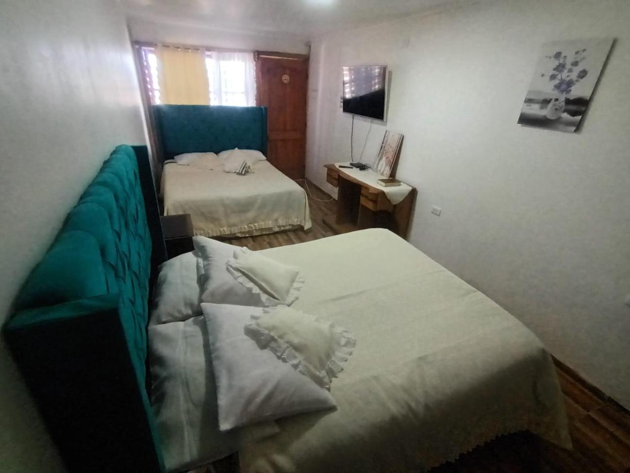 Double Room with Private Bathroom photo 1