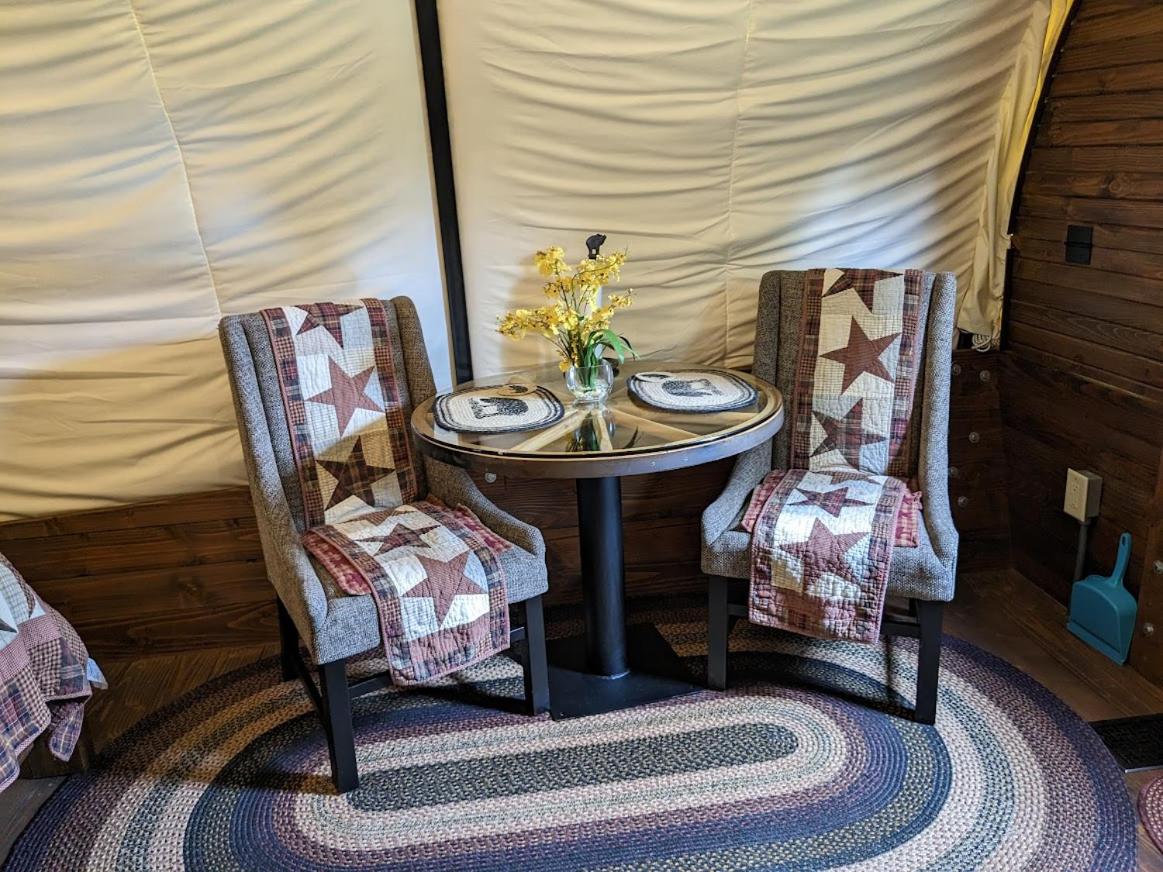 King Room With Lake View photo 2