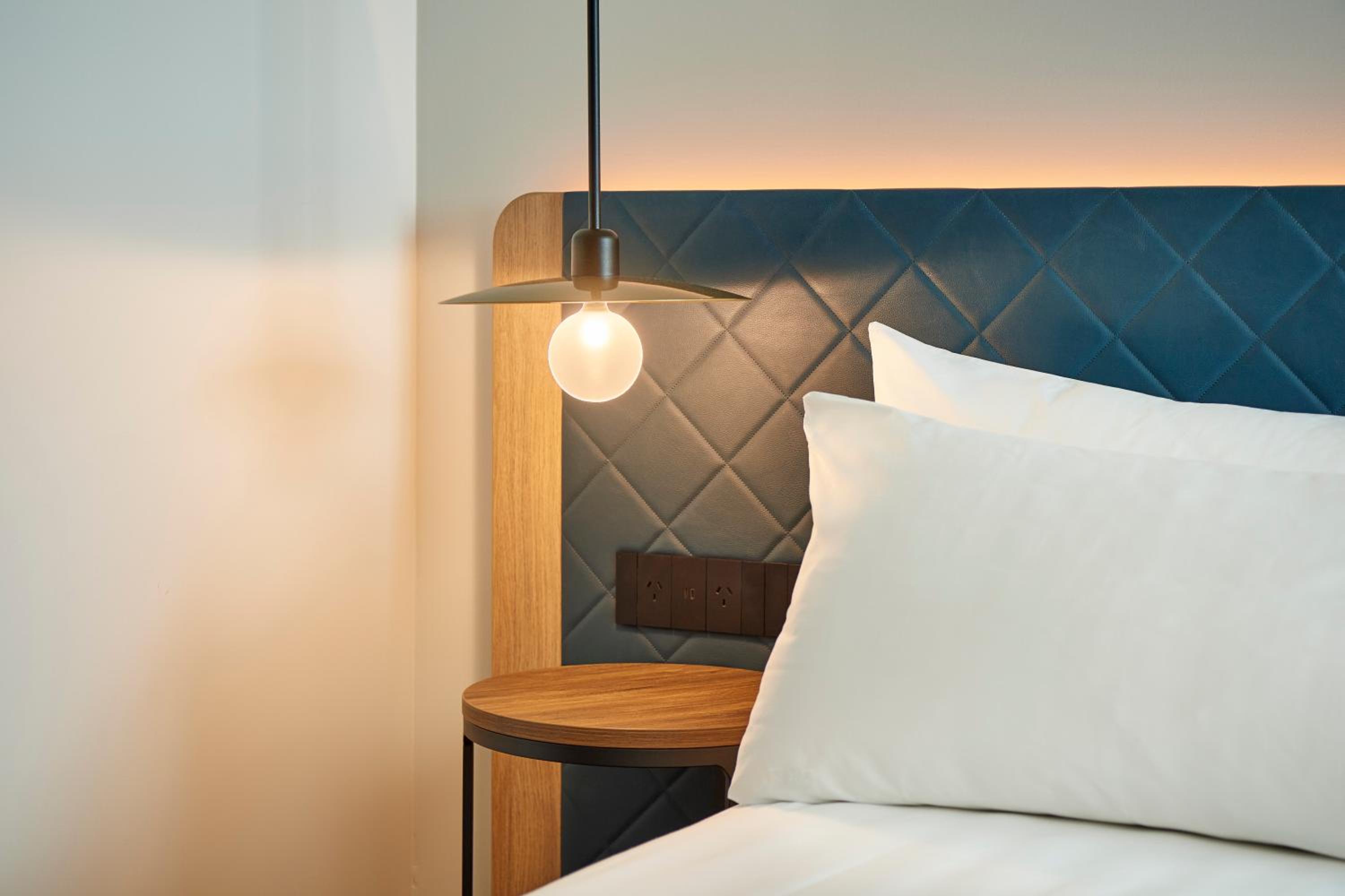 Deluxe King Room photo 3