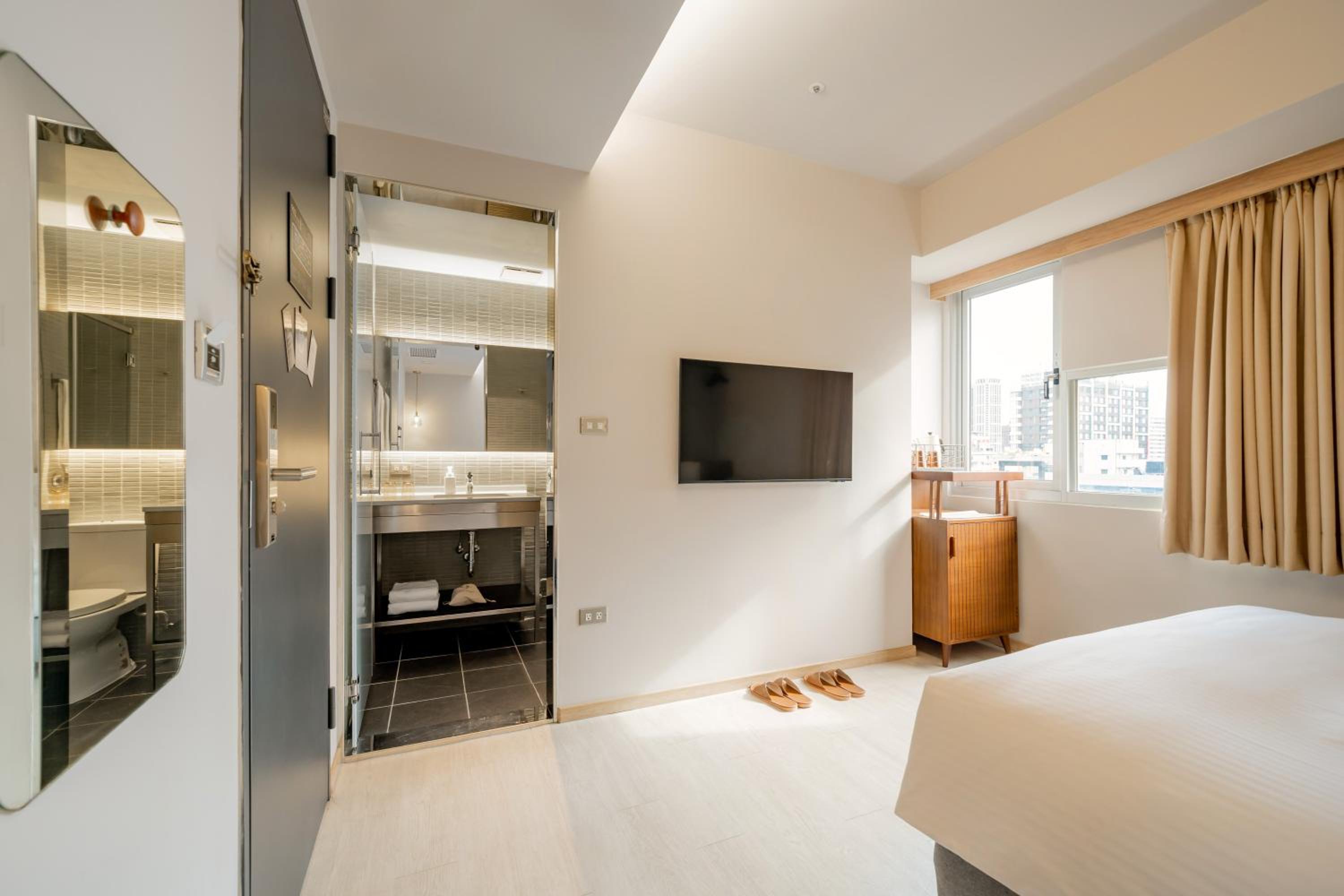 Standard Twin Room photo 3