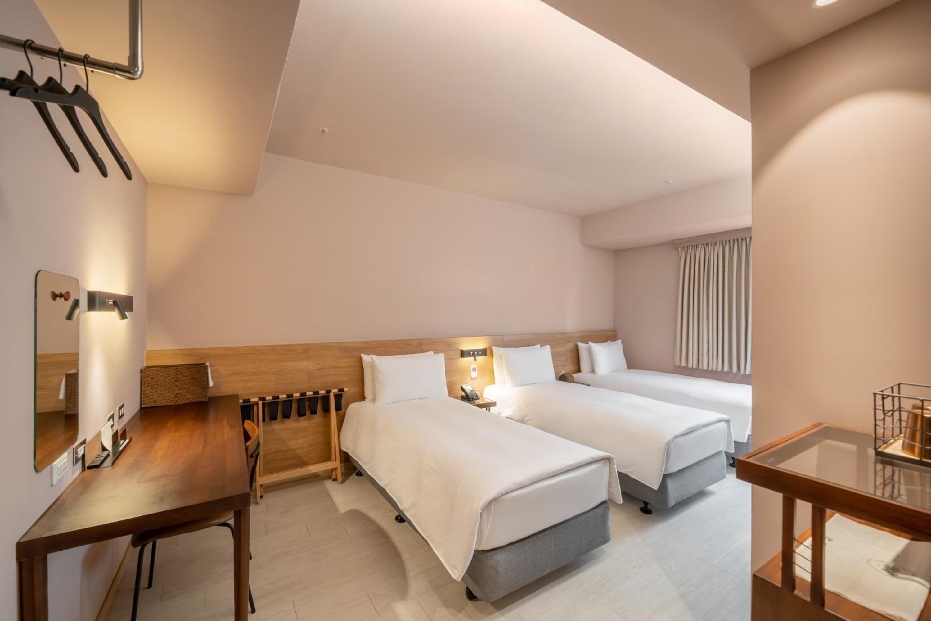Classic Triple Room photo 2