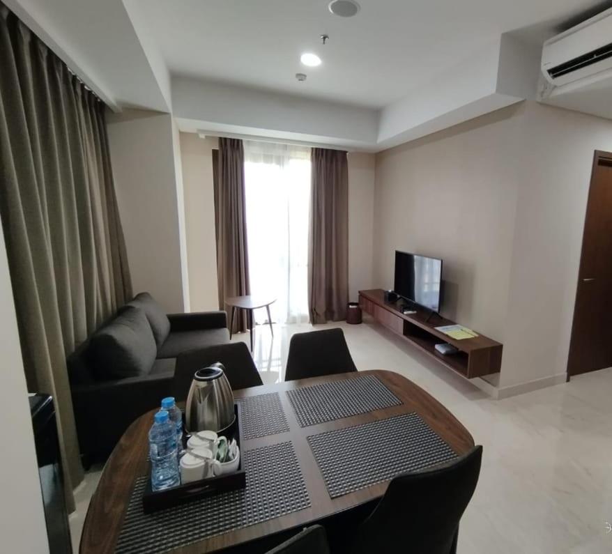 Two-Bedroom Apartment - Photo 32