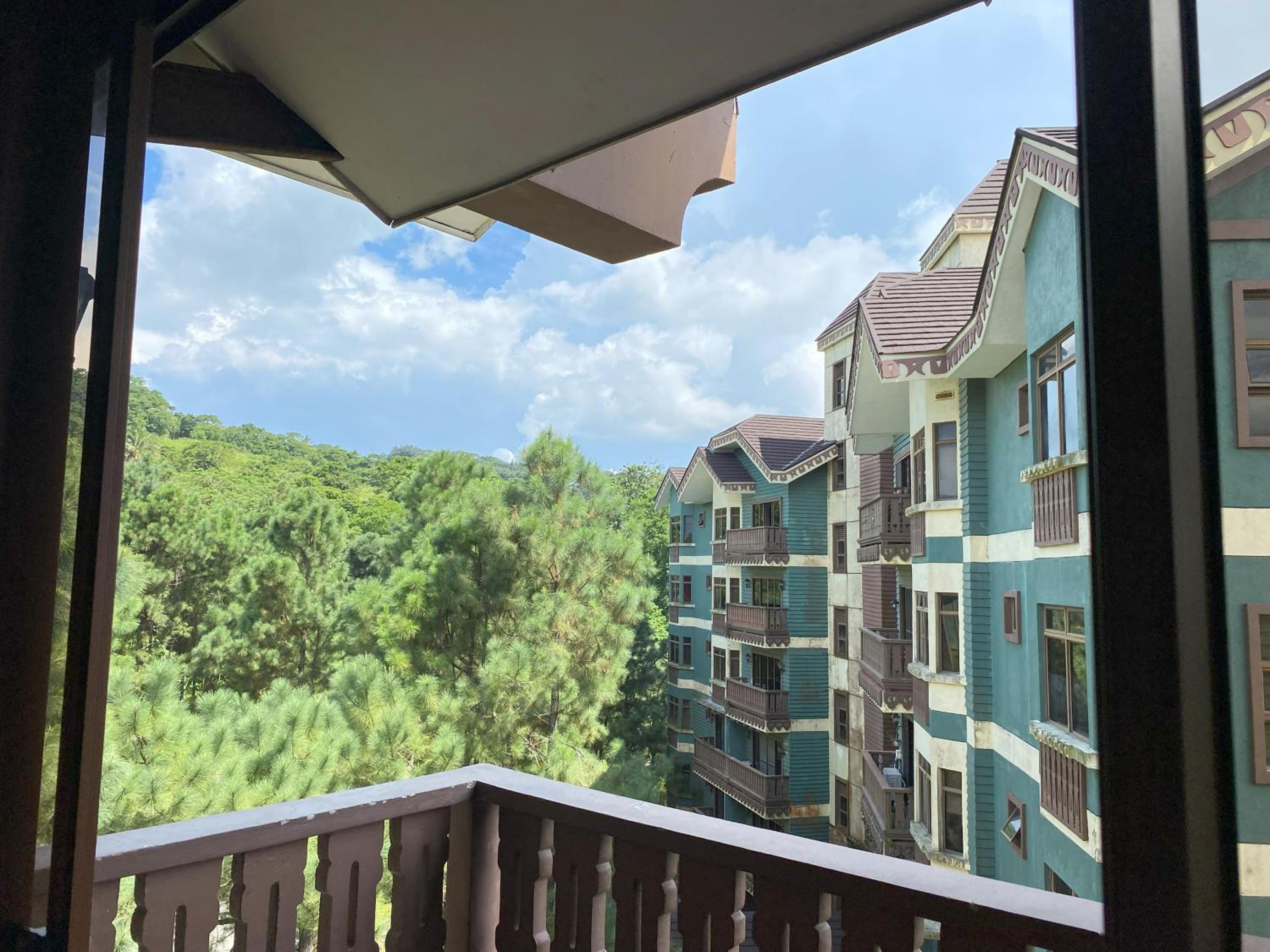 Suite with Balcony photo 3