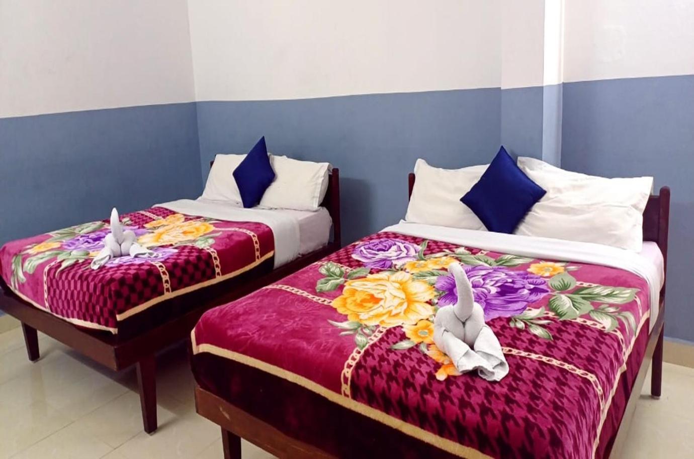 Double or Twin Room - Photo 11