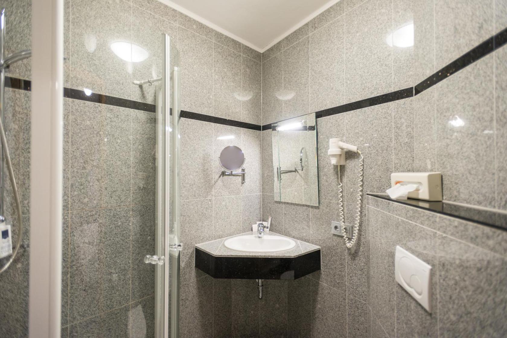 Maisonette Zimmer - Photo 3