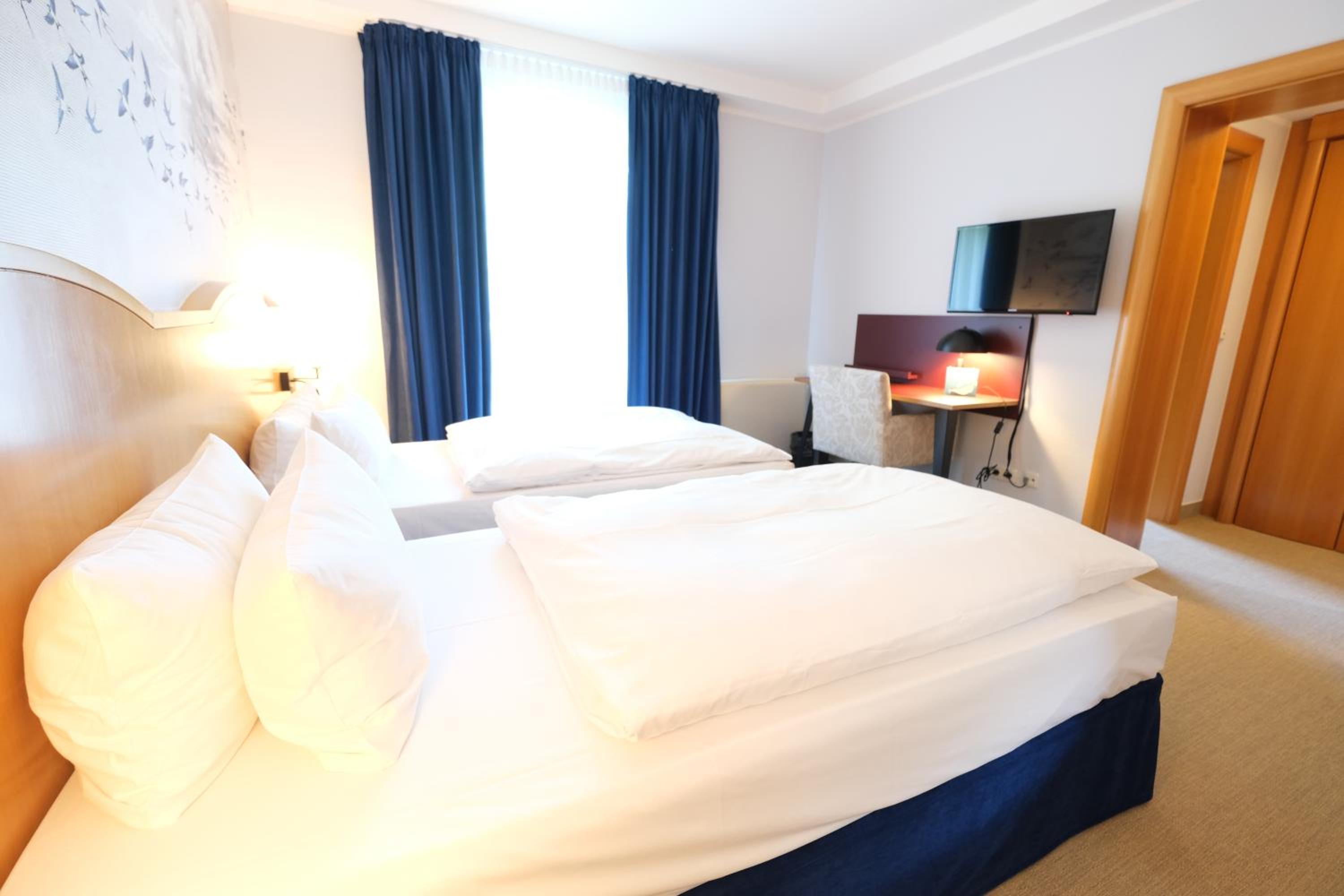 Double Room - Photo 1
