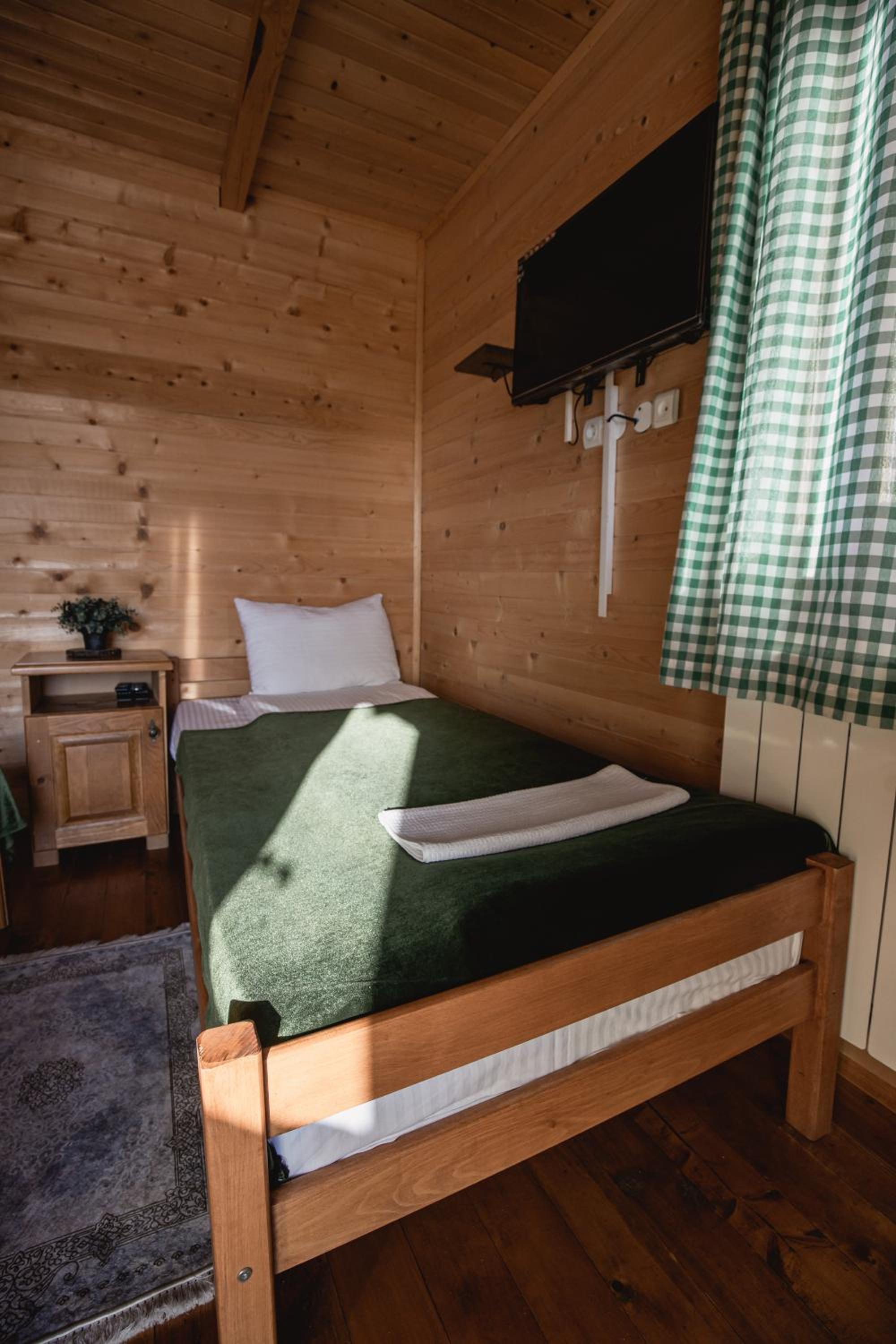 Comfort Triple Room - Photo 12