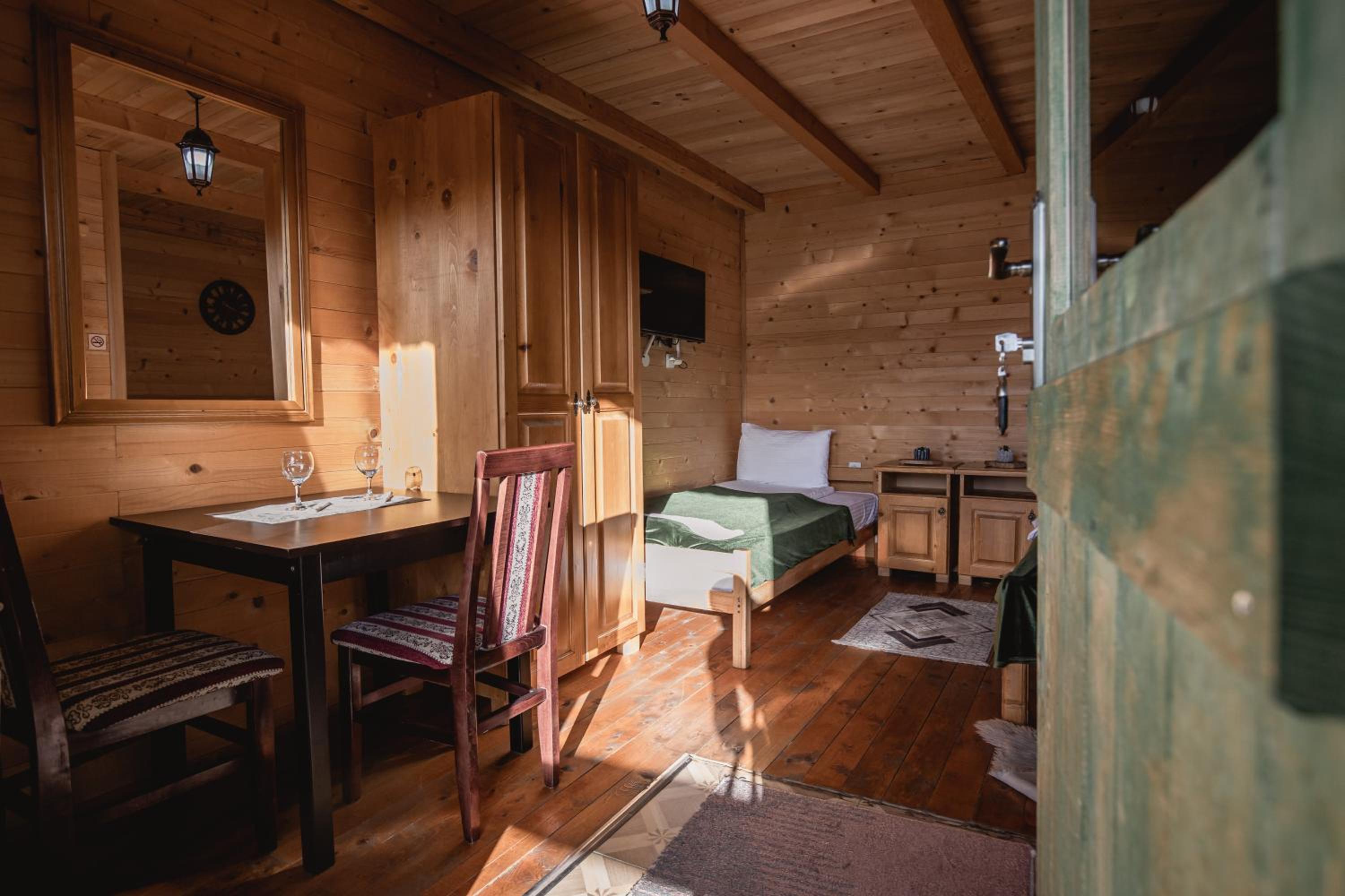 Comfort Triple Room - Photo 16