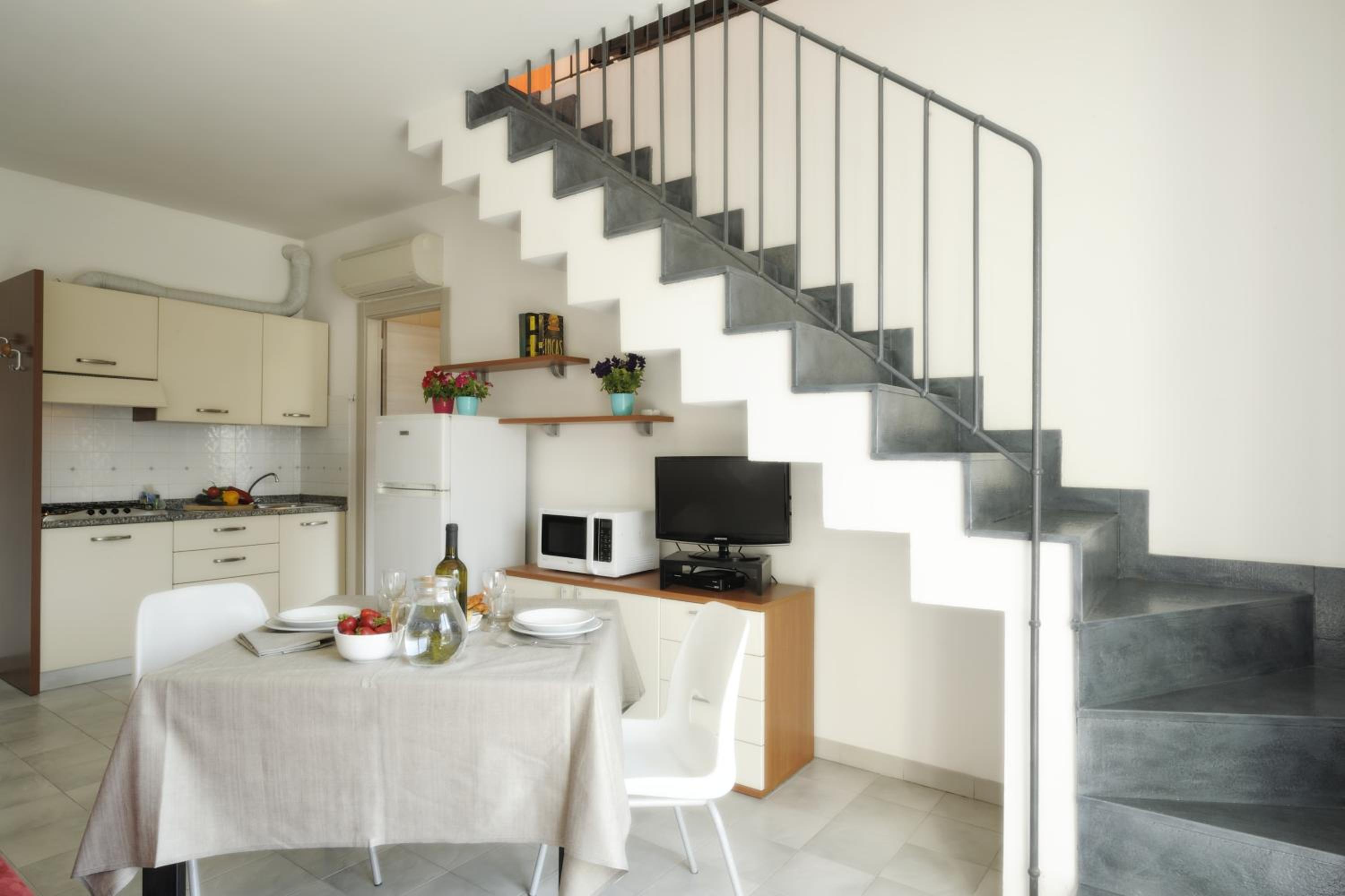 Maisonette photo 2
