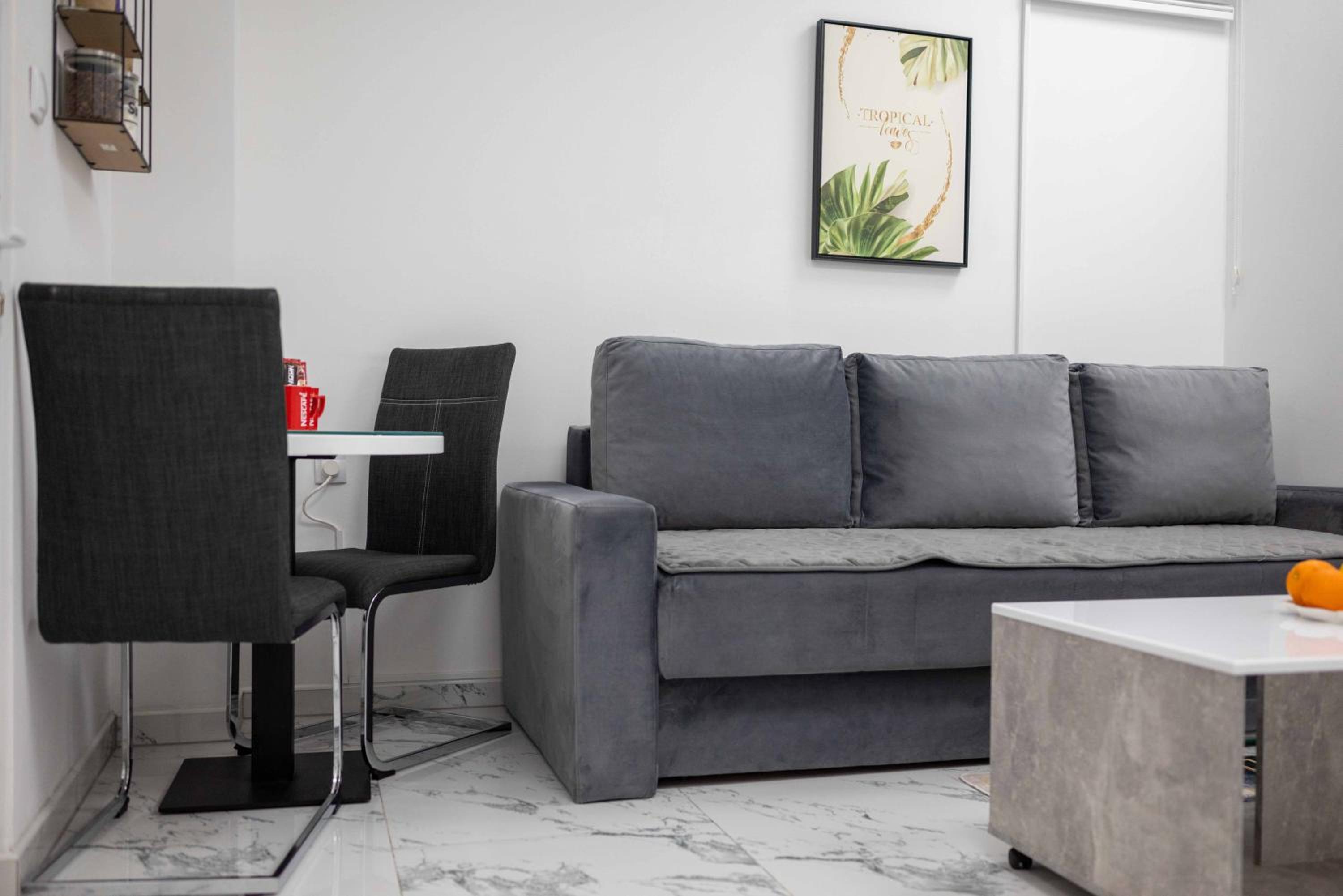 King Studio with Sofa Bed photo 2