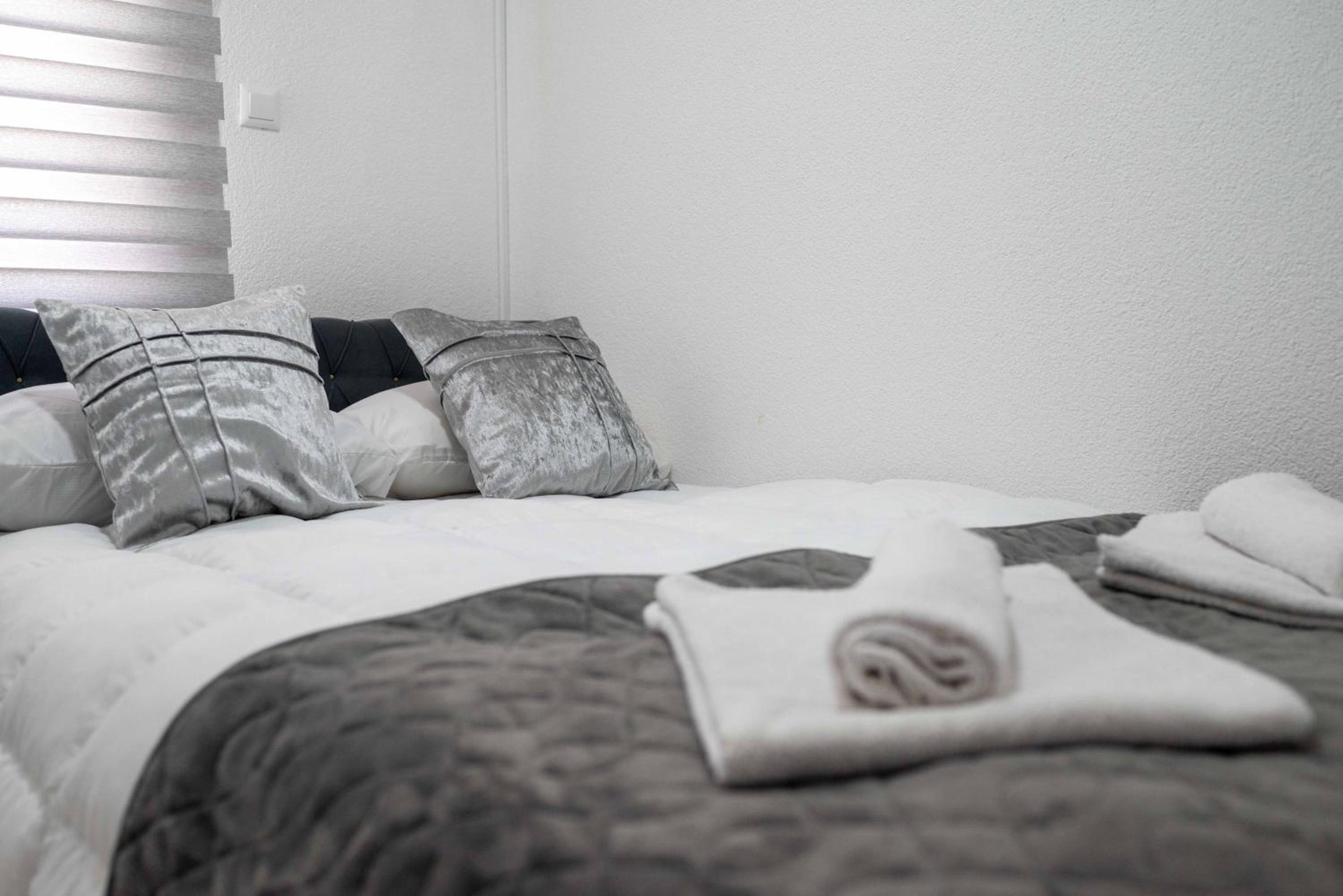 Small Double Room photo 1