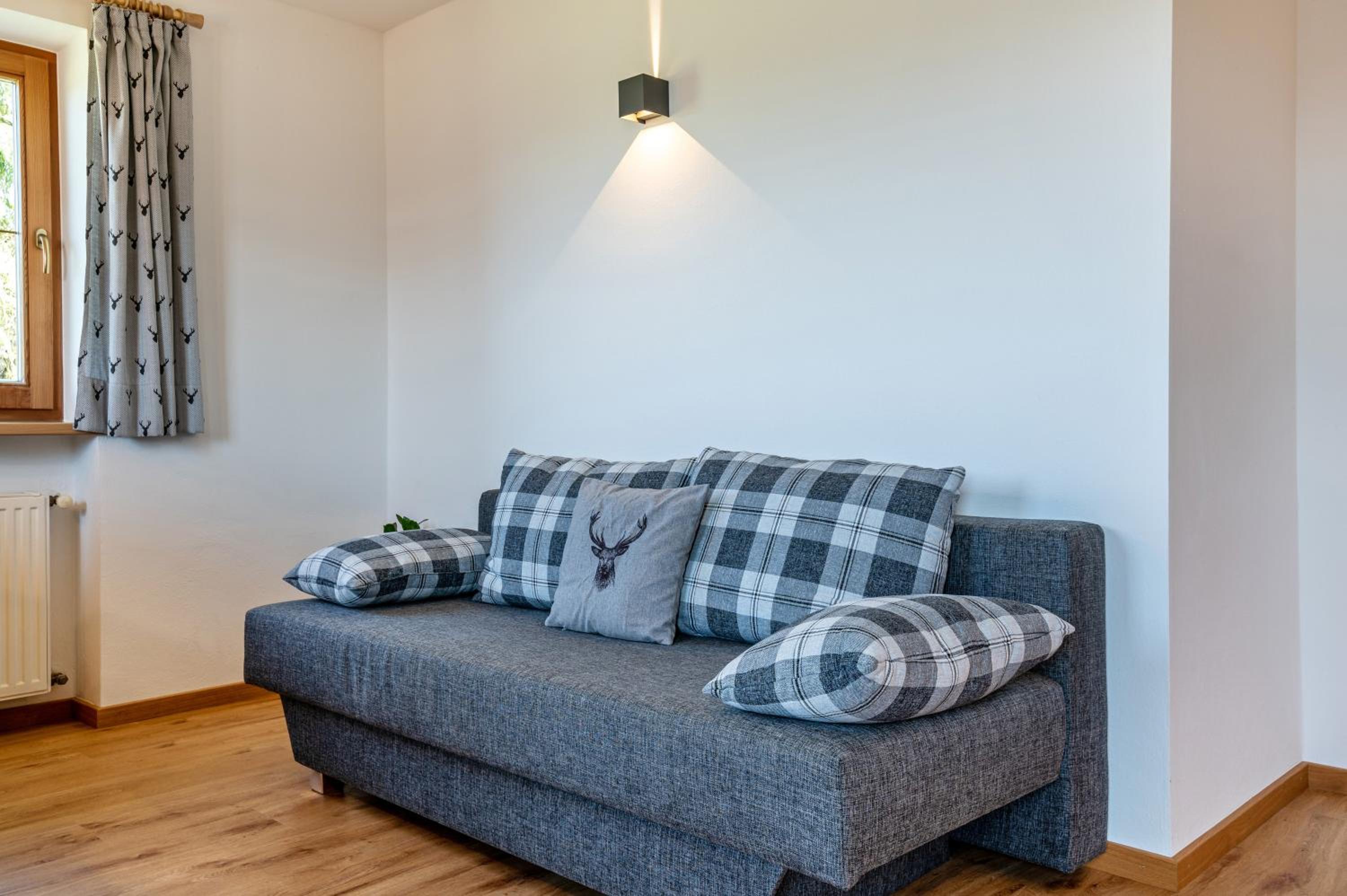 Two-Bedroom Deluxe Apartment with Garden View photo 1