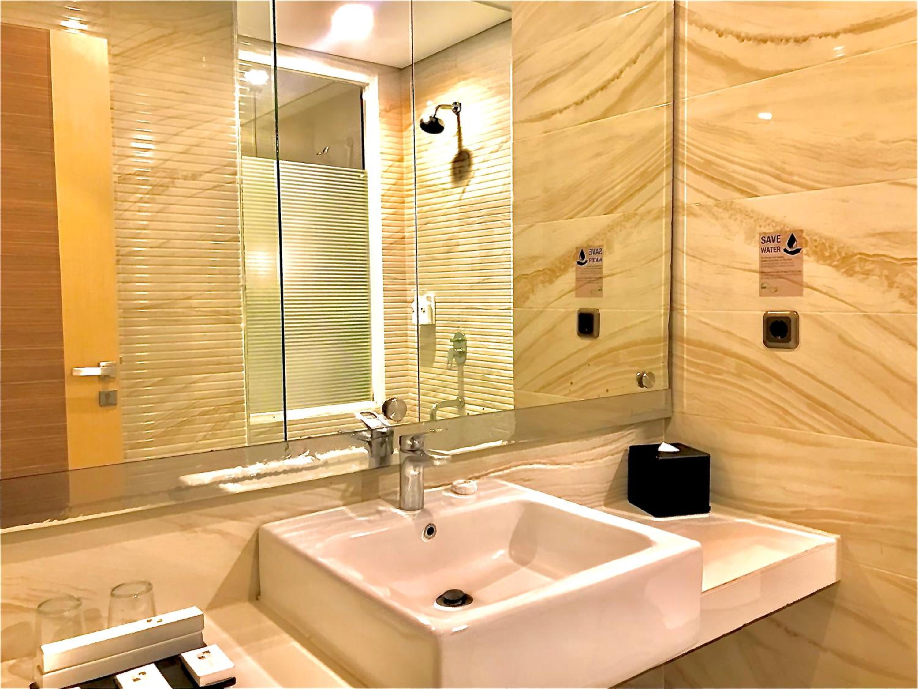 Deluxe Double Room photo 3