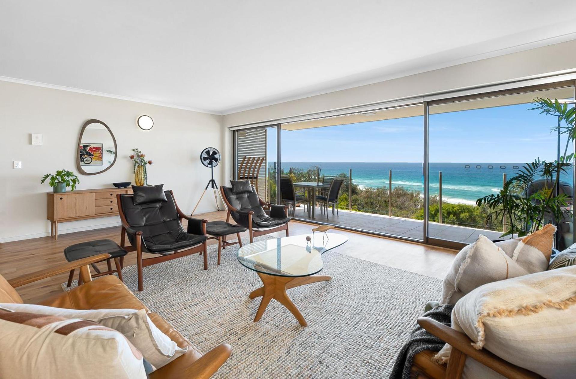 Apartment with Sea View photo 2
