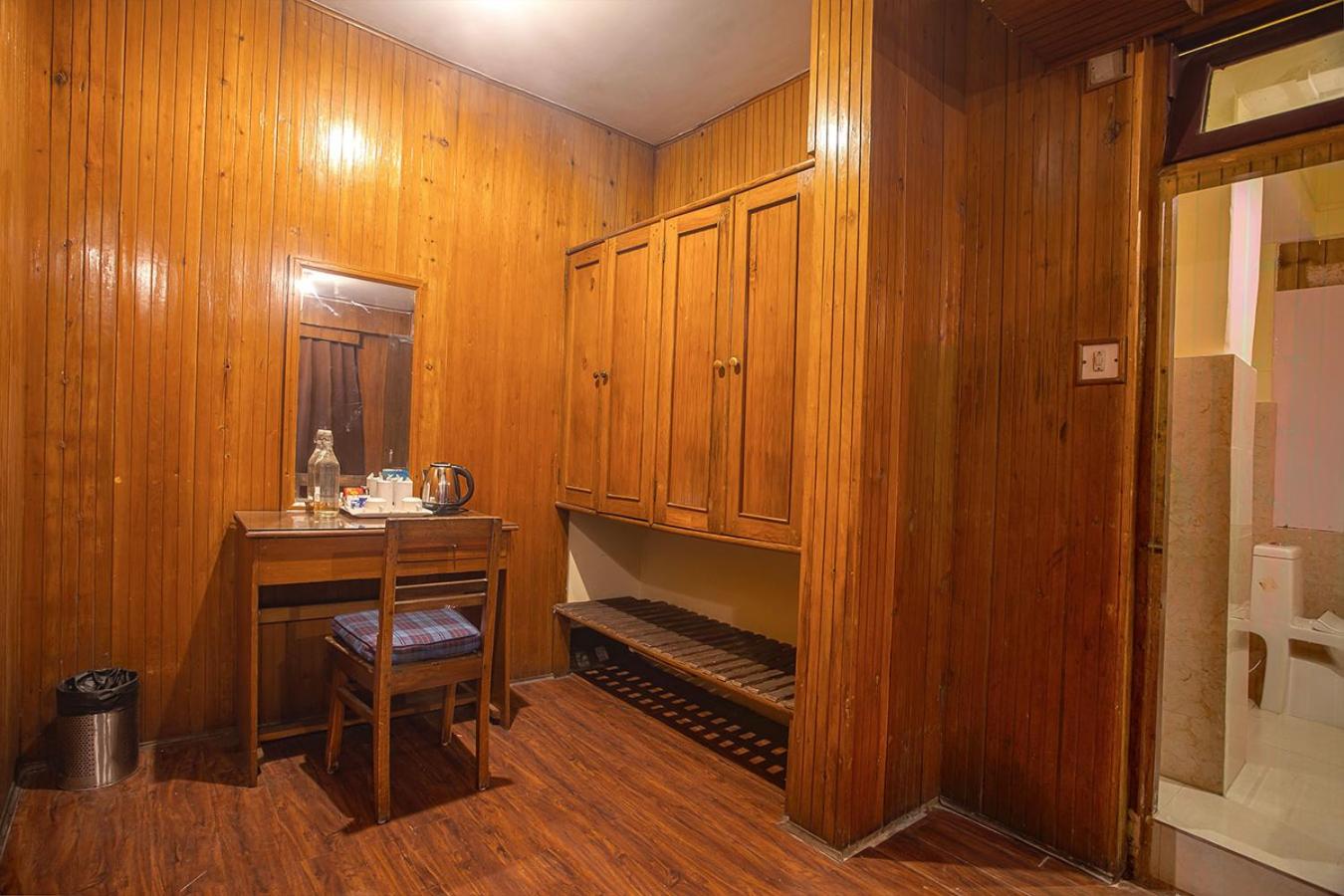 Standard Double Room - Photo 43