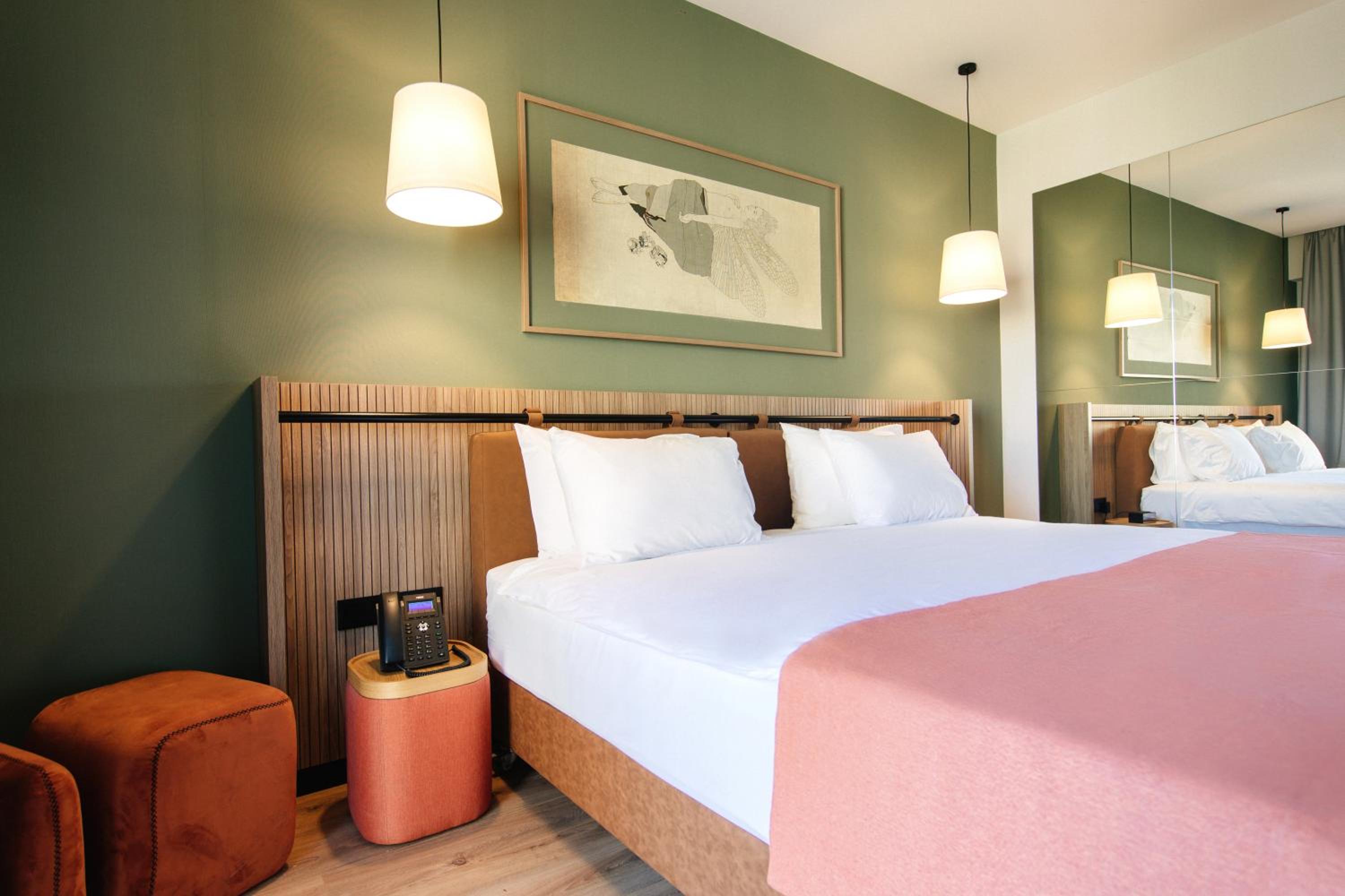 Superior Double or Twin Room - Photo 4