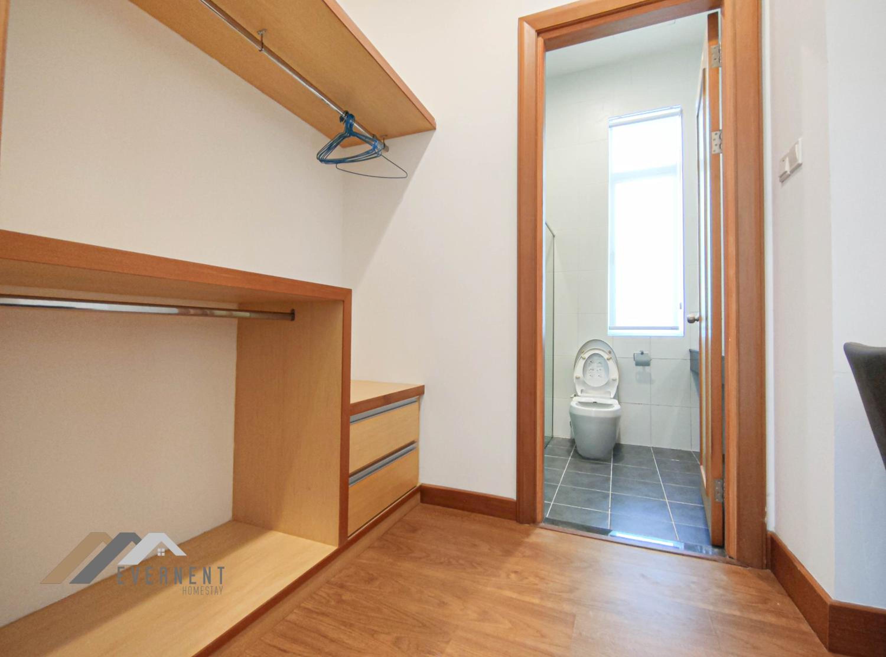 Superior King Room - Photo 7
