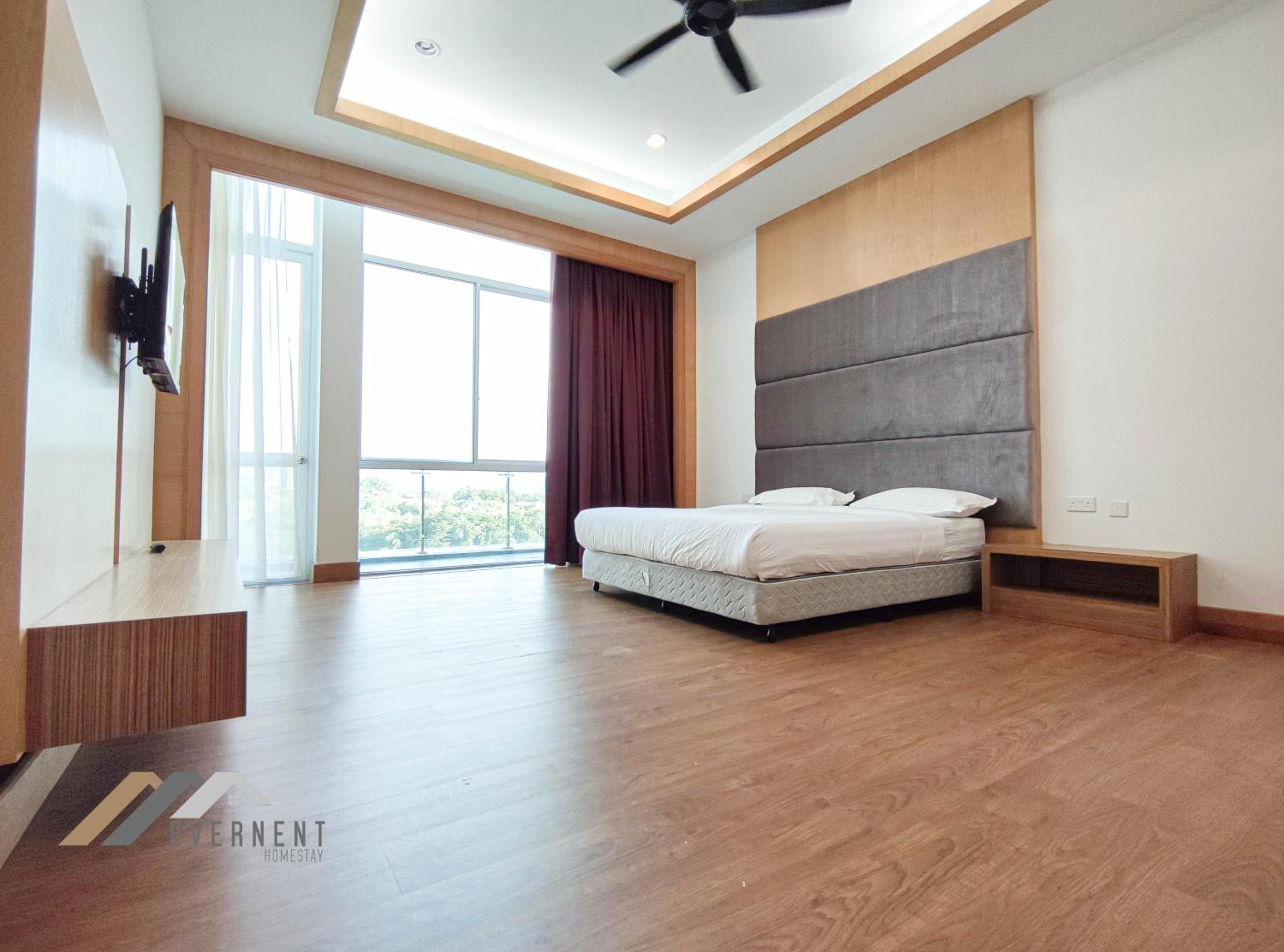 Superior King Room - Photo 4