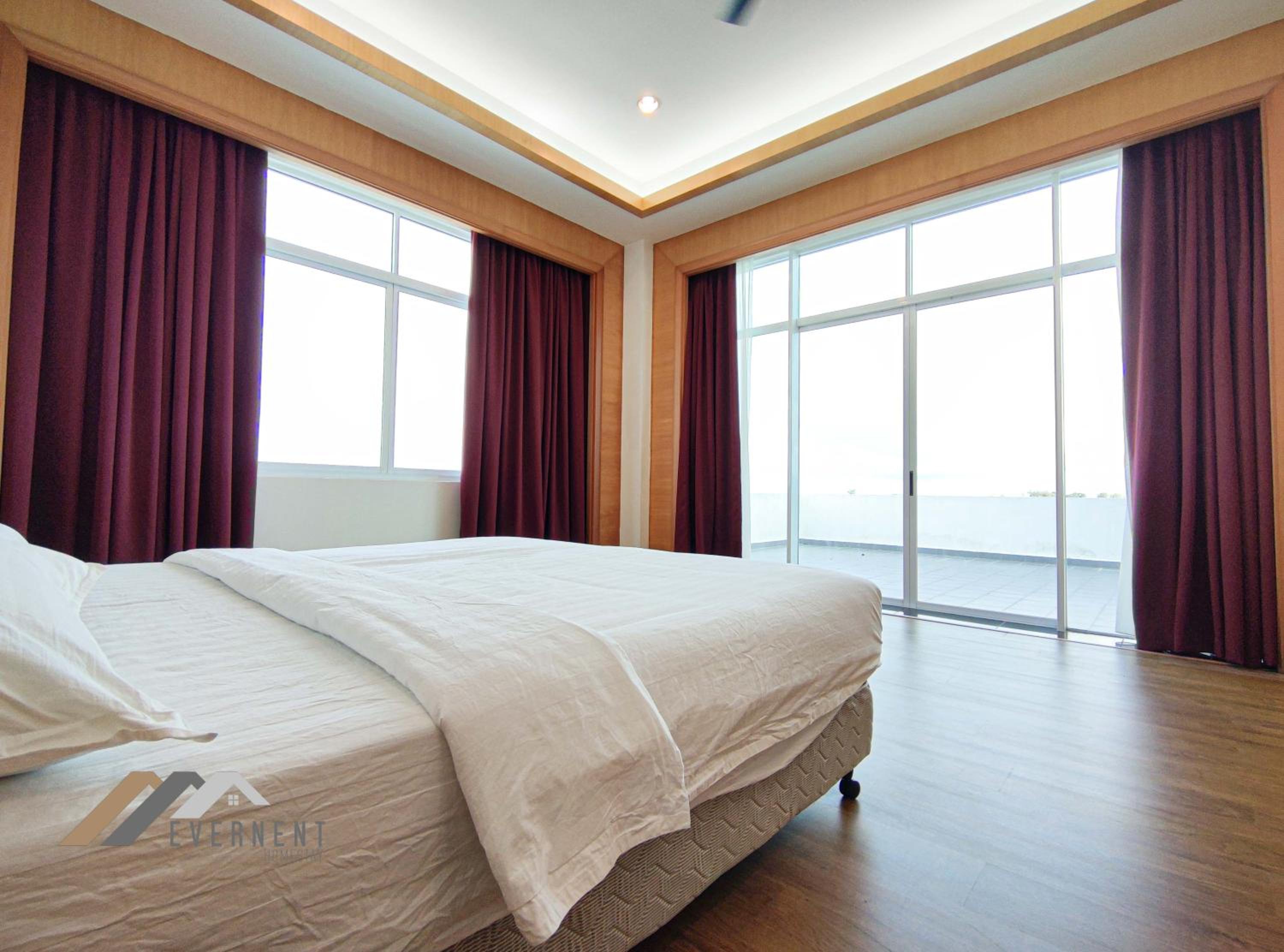Superior King Room - Photo 2