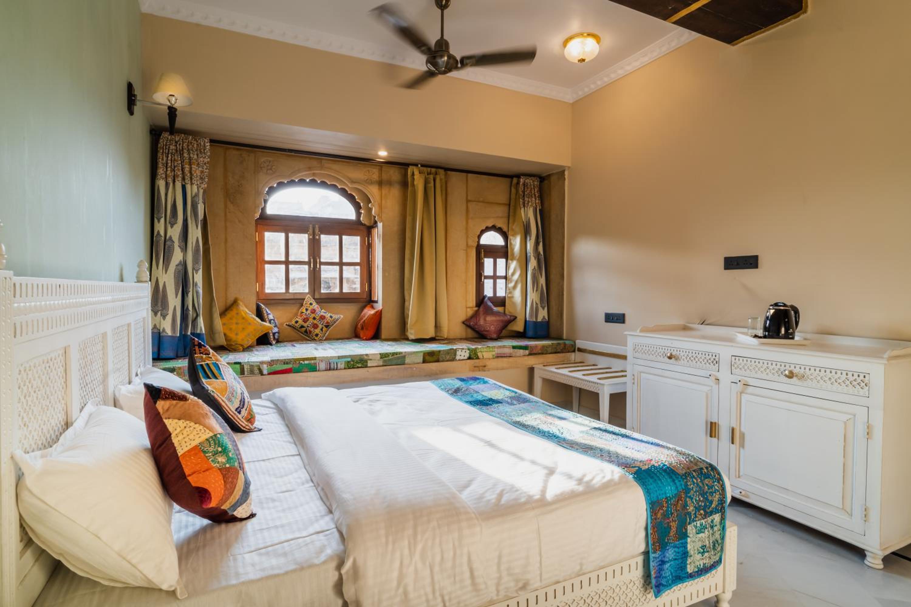 Deluxe Double Room With Castle View